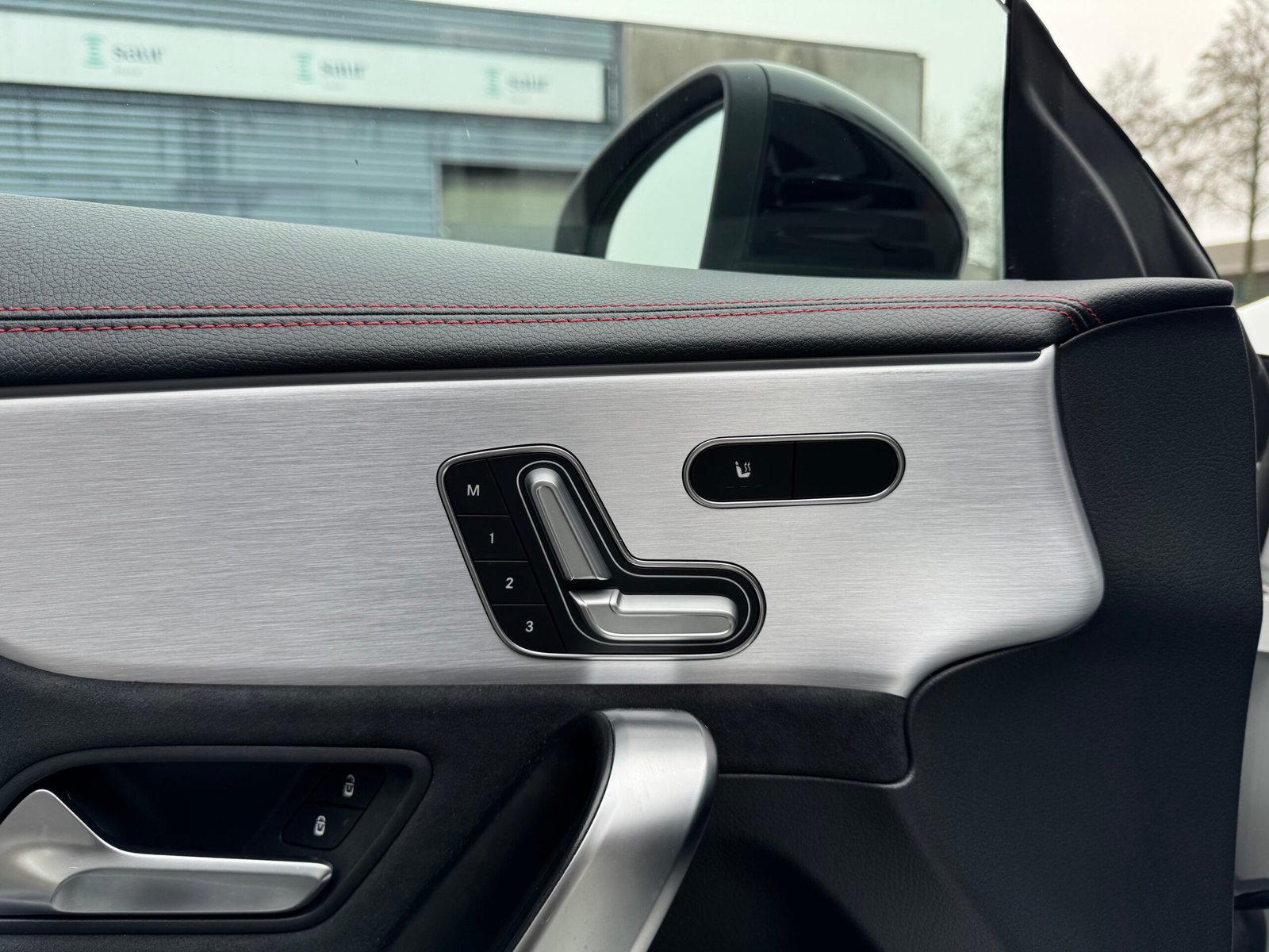 MERCEDES-BENZ Classe CLA II (118) Coupé 200 1.3 i 16V GPF 7G-DCT 163 cv Boîte auto Pack AMG