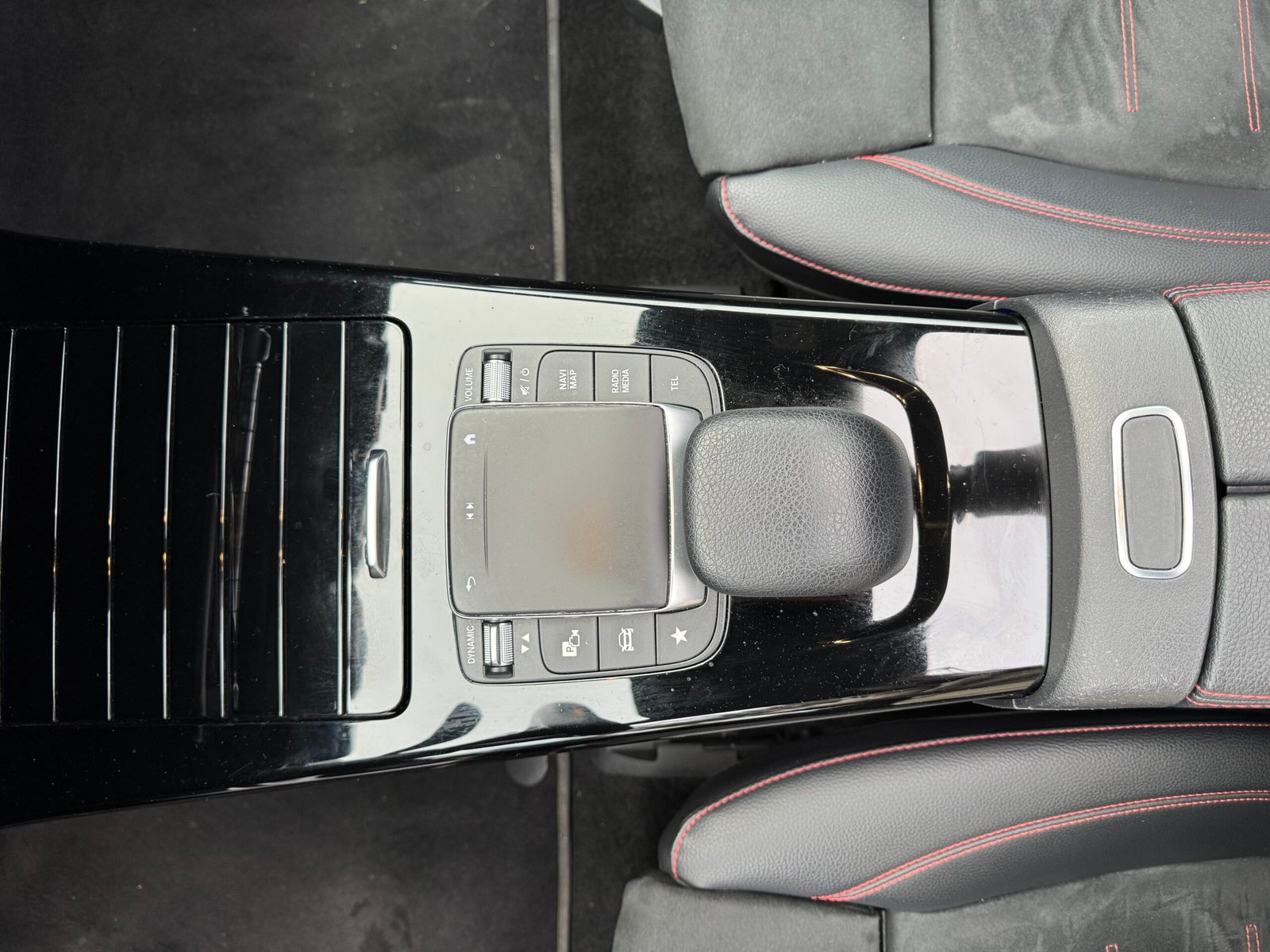 MERCEDES-BENZ Classe CLA II (118) Coupé 200 1.3 i 16V GPF 7G-DCT 163 cv Boîte auto Pack AMG