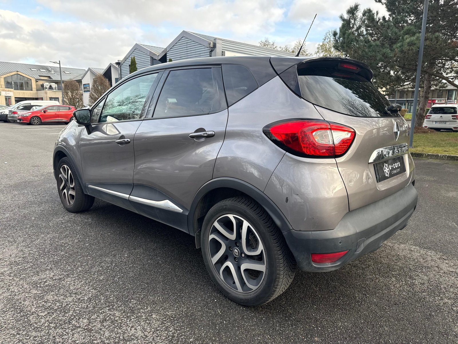 RENAULT Captur 0.9 TCe 12V eco2 S&S 90 cv Intens