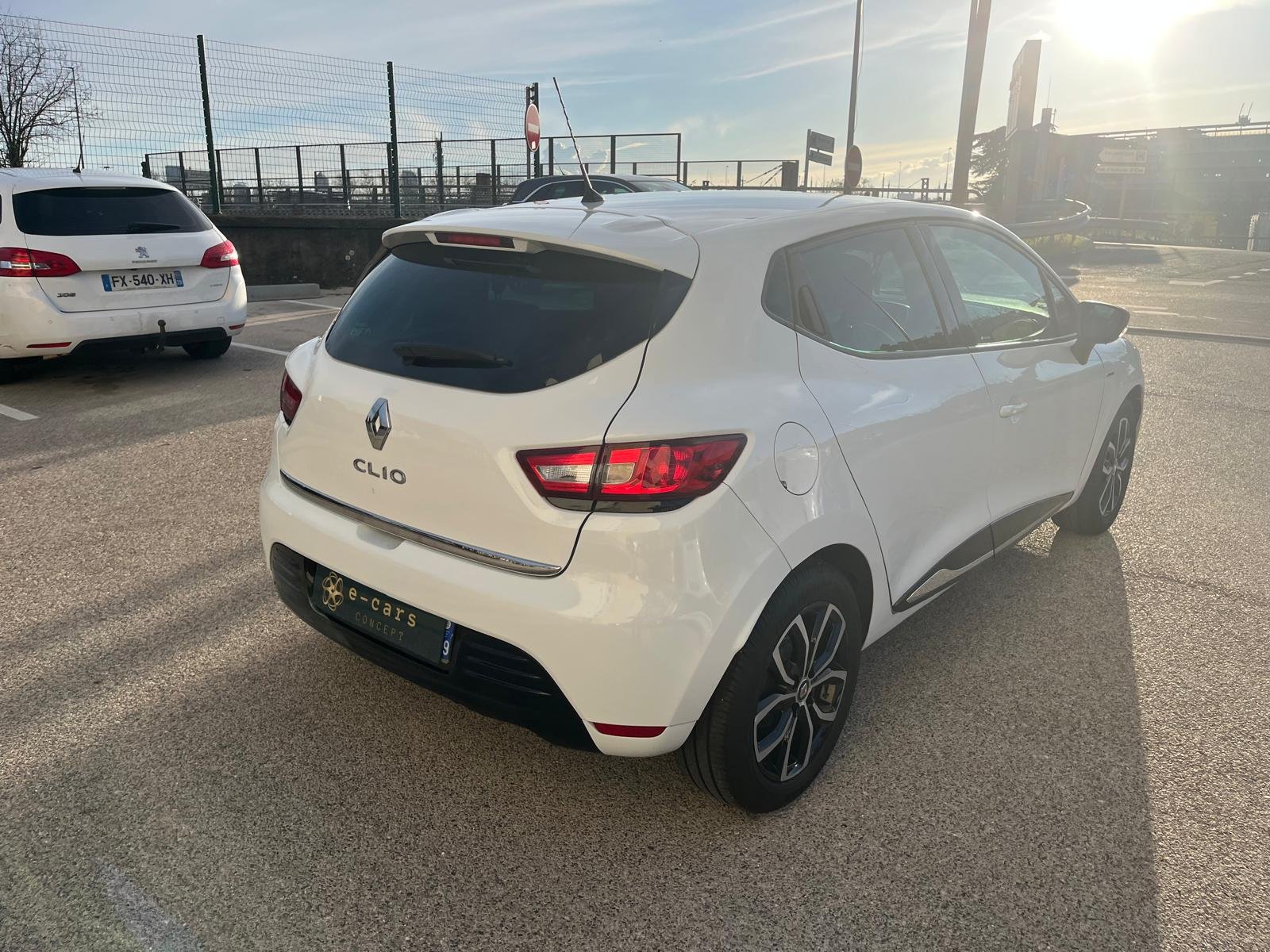 RENAULT Clio 4 Phase 2 0.9 Tce 75 Cv Limited