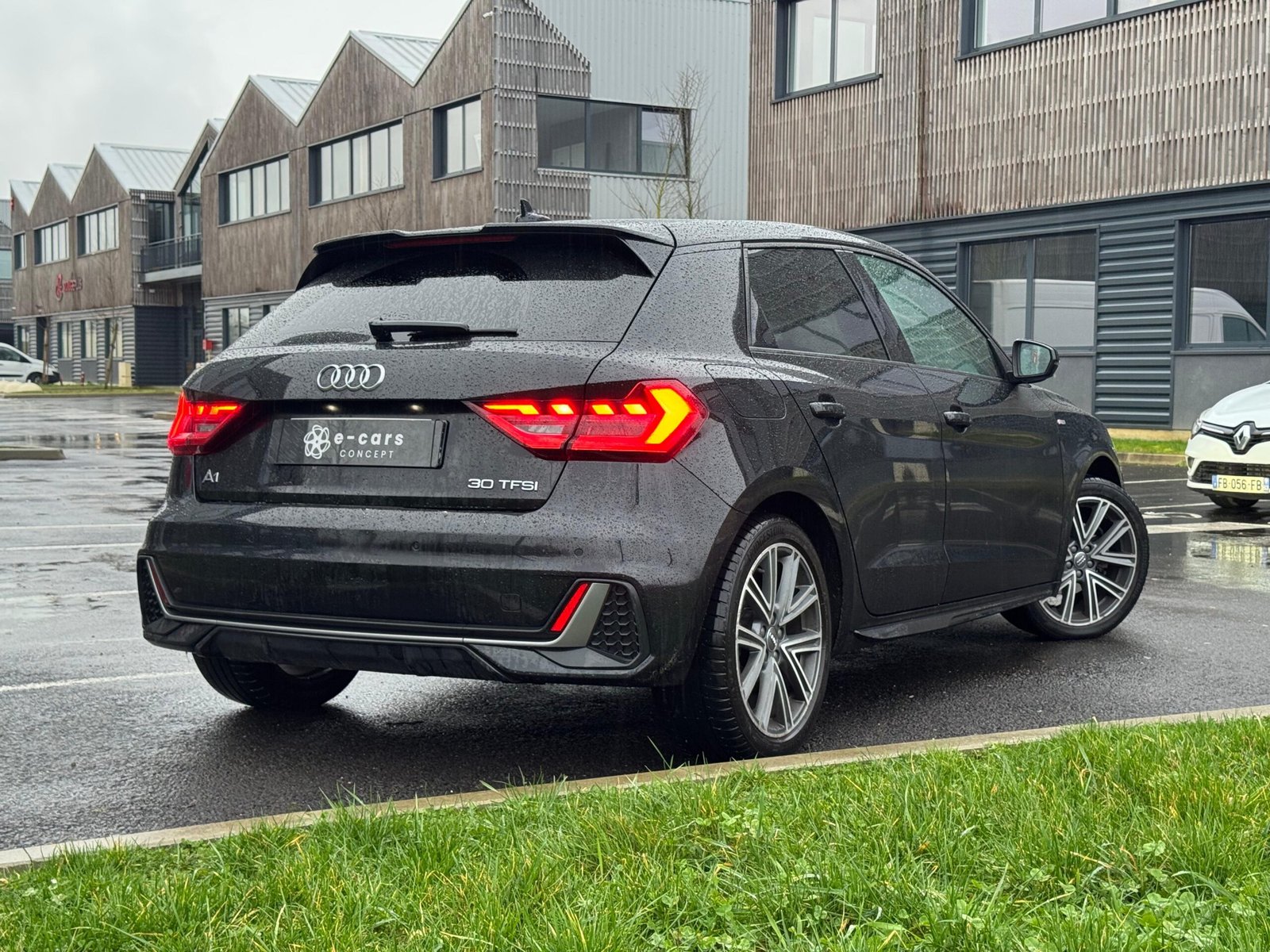 AUDI A1 II Sportback 30 1.0 TFSI S-LINE 12V GPF S-Tronic7 116 cv Boîte auto