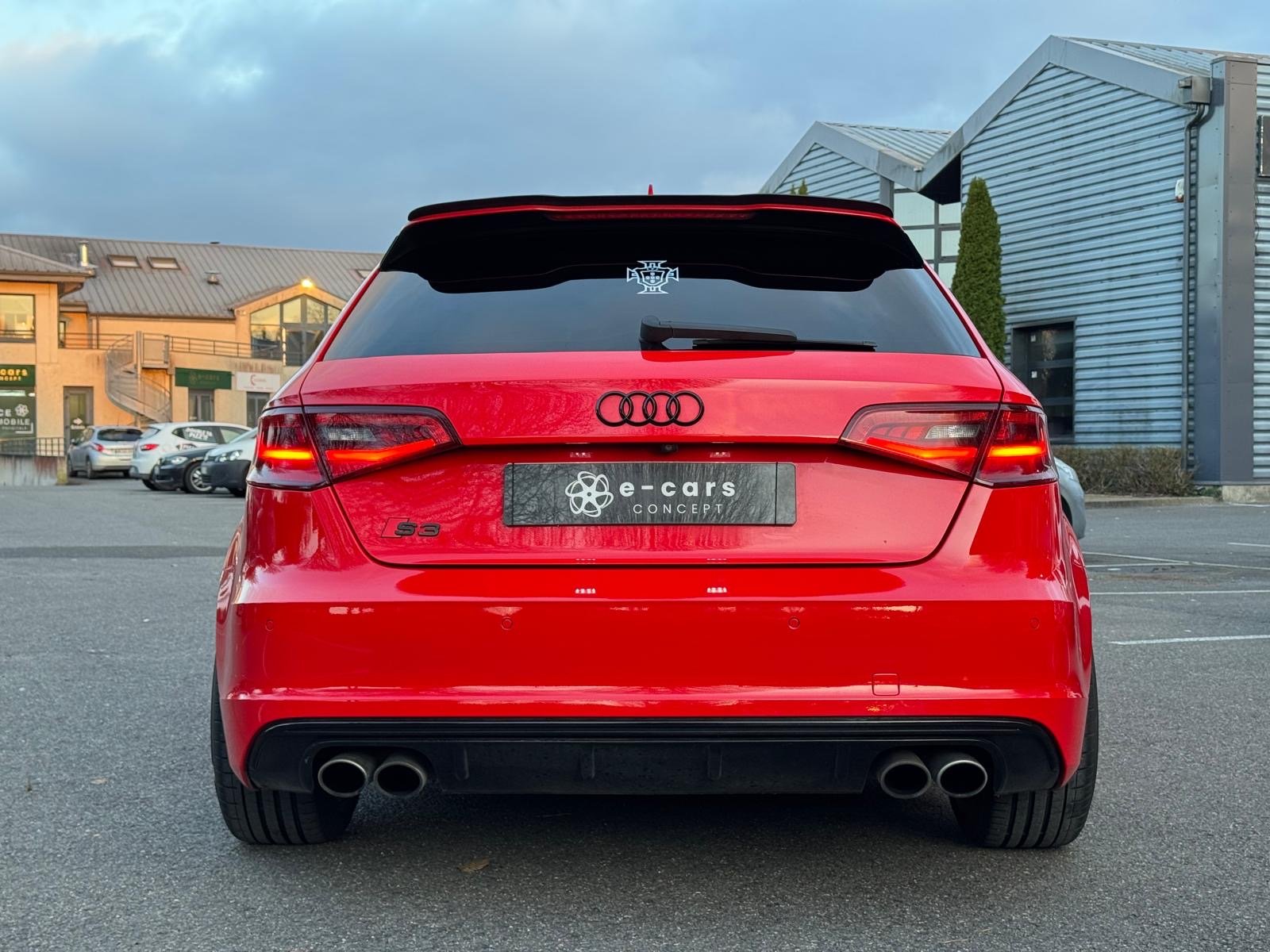 AUDI S3 Quattro Série 3 Sportback (8VA) 2.0 TFSi 16V S-Tronic6 300 cv Boîte auto