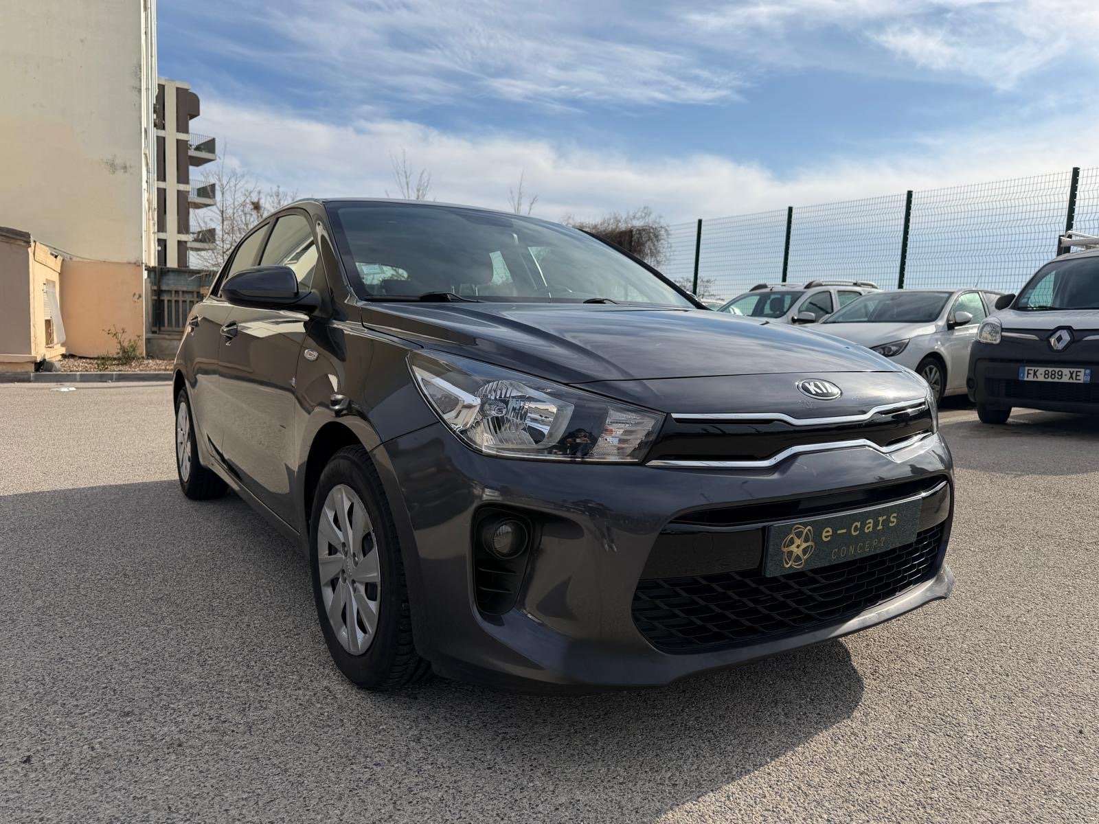 KIA Rio IV 1.2 CVVT essence 84ch
