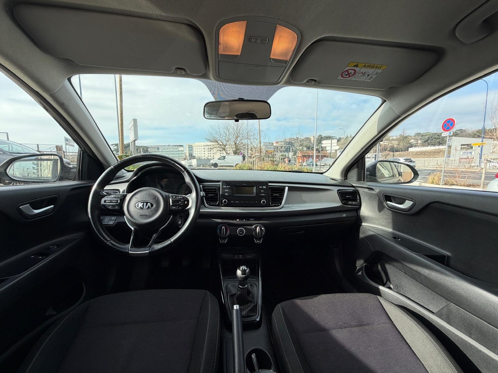 KIA Rio IV 1.2 CVVT essence 84ch