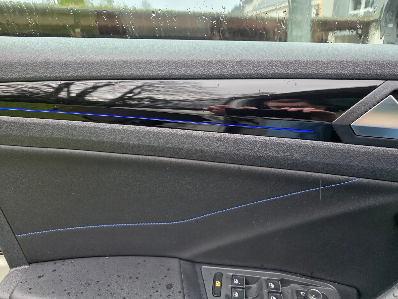 VOLKSWAGEN T-ROC R – Phase 2 – 2.0 TSI 300ch DSG7 4MOTION