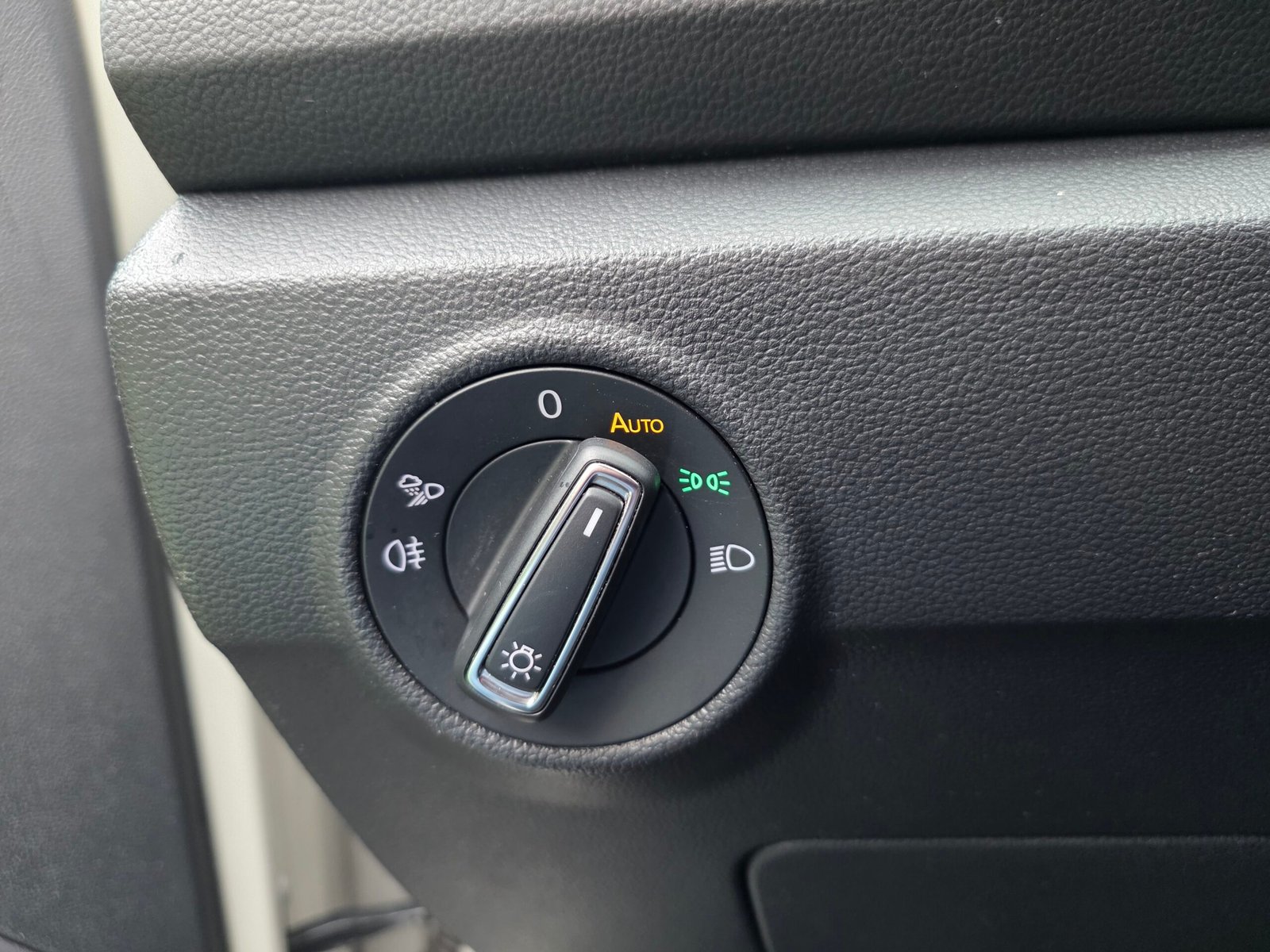 VOLKSWAGEN T-ROC R – Phase 2 – 2.0 TSI 300ch DSG7 4MOTION