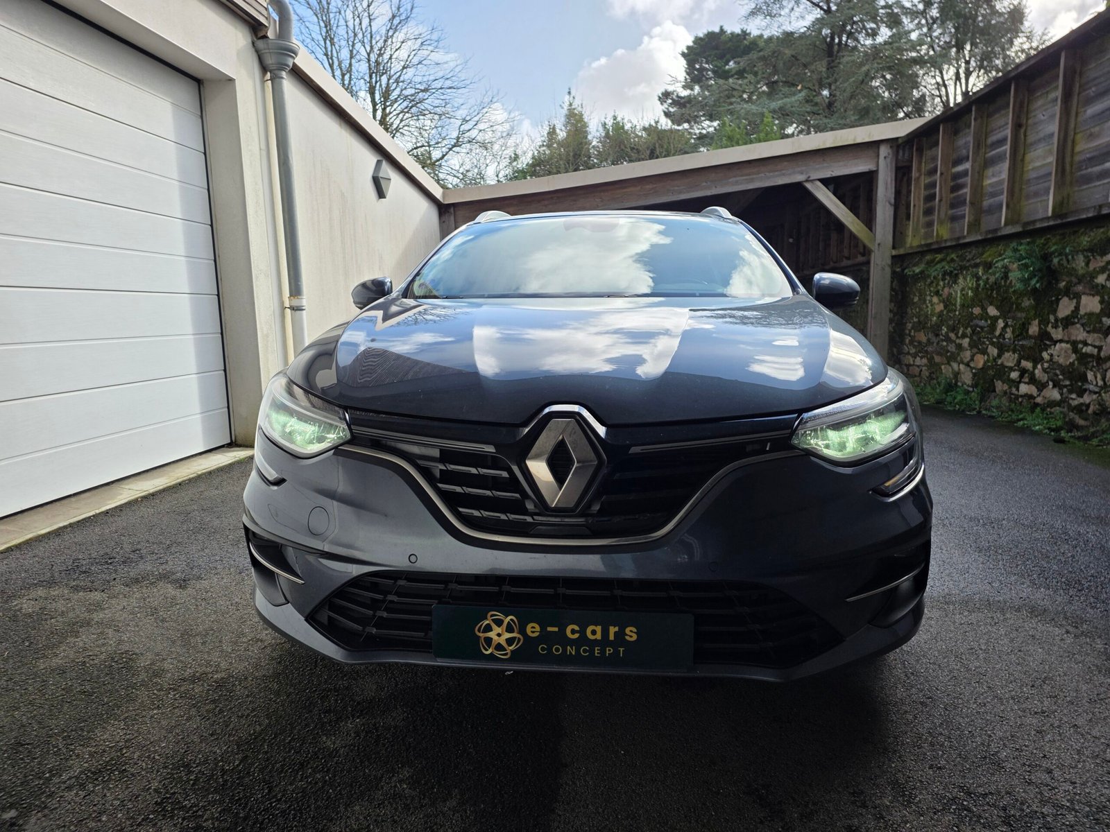 RENAULT MÉGANE IV Phase 2 – E-TECH Plug-in Hybrid 160ch Boîte Auto