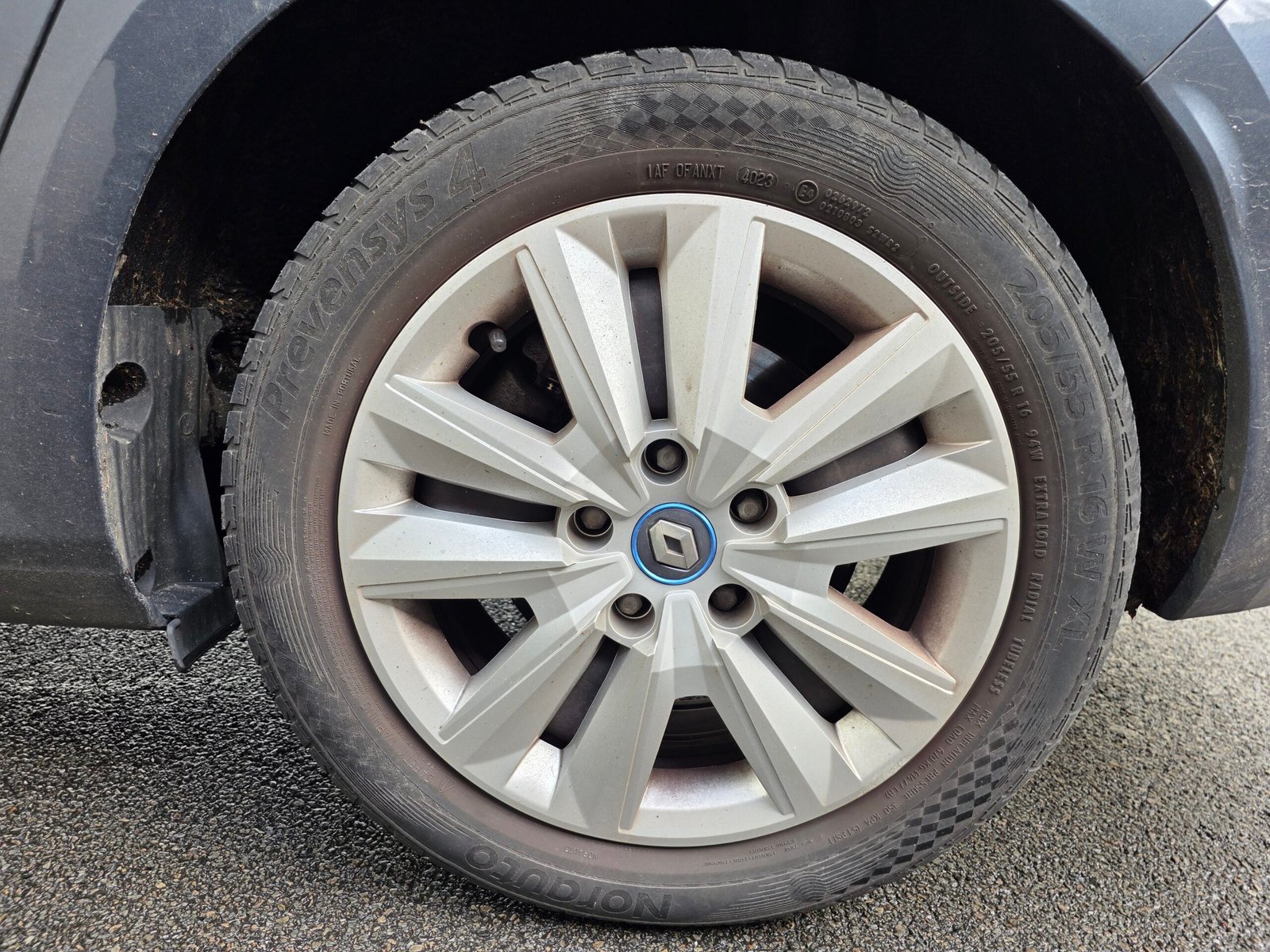 RENAULT MÉGANE IV Phase 2 – E-TECH Plug-in Hybrid 160ch Boîte Auto