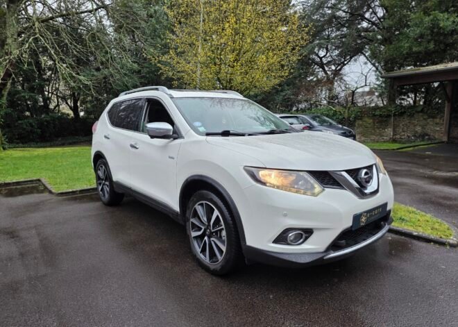 NISSAN X-TRAIL III Phase 1 – 1.6 DIG-T 163ch “White Edition” (7 Places)