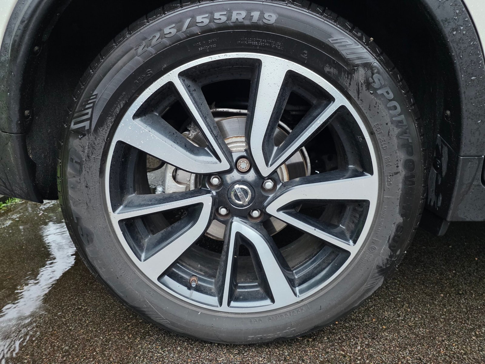 NISSAN X-TRAIL III Phase 1 – 1.6 DIG-T 163ch “White Edition” (7 Places)