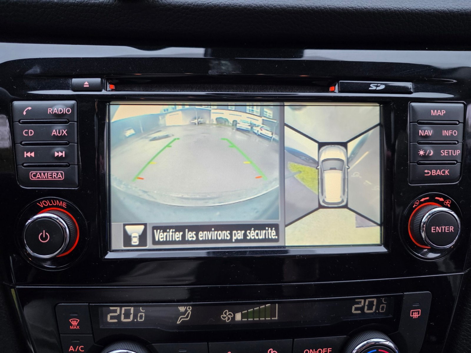 NISSAN X-TRAIL III Phase 1 – 1.6 DIG-T 163ch “White Edition” (7 Places)