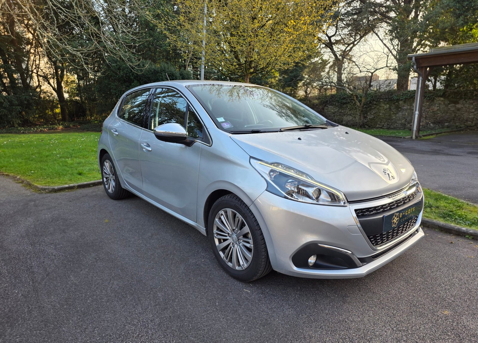 PEUGEOT 208 Phase 2 – 1.2 PureTech 110ch EAT6