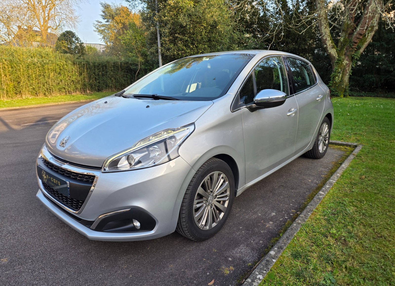 PEUGEOT 208 Phase 2 – 1.2 PureTech 110ch EAT6