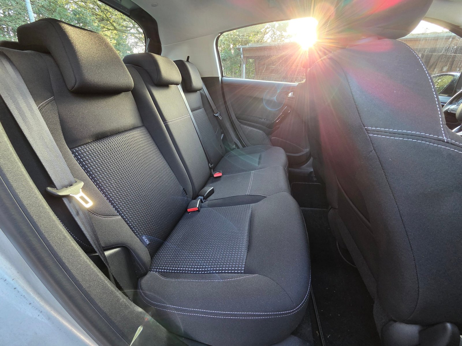 PEUGEOT 208 Phase 2 – 1.2 PureTech 110ch EAT6