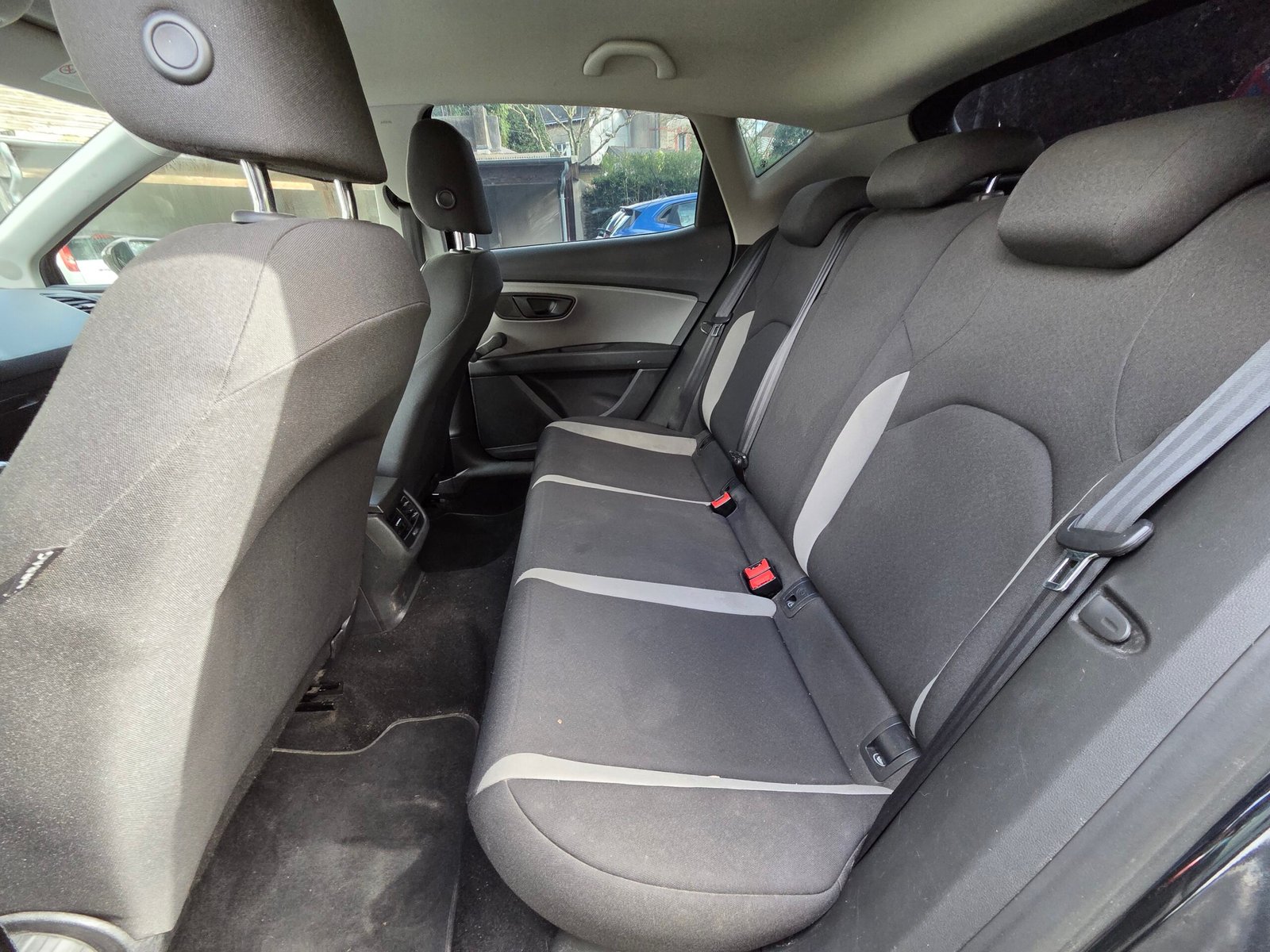 SEAT LEON III Phase 1 – 1.6 TDI 105ch BVM5