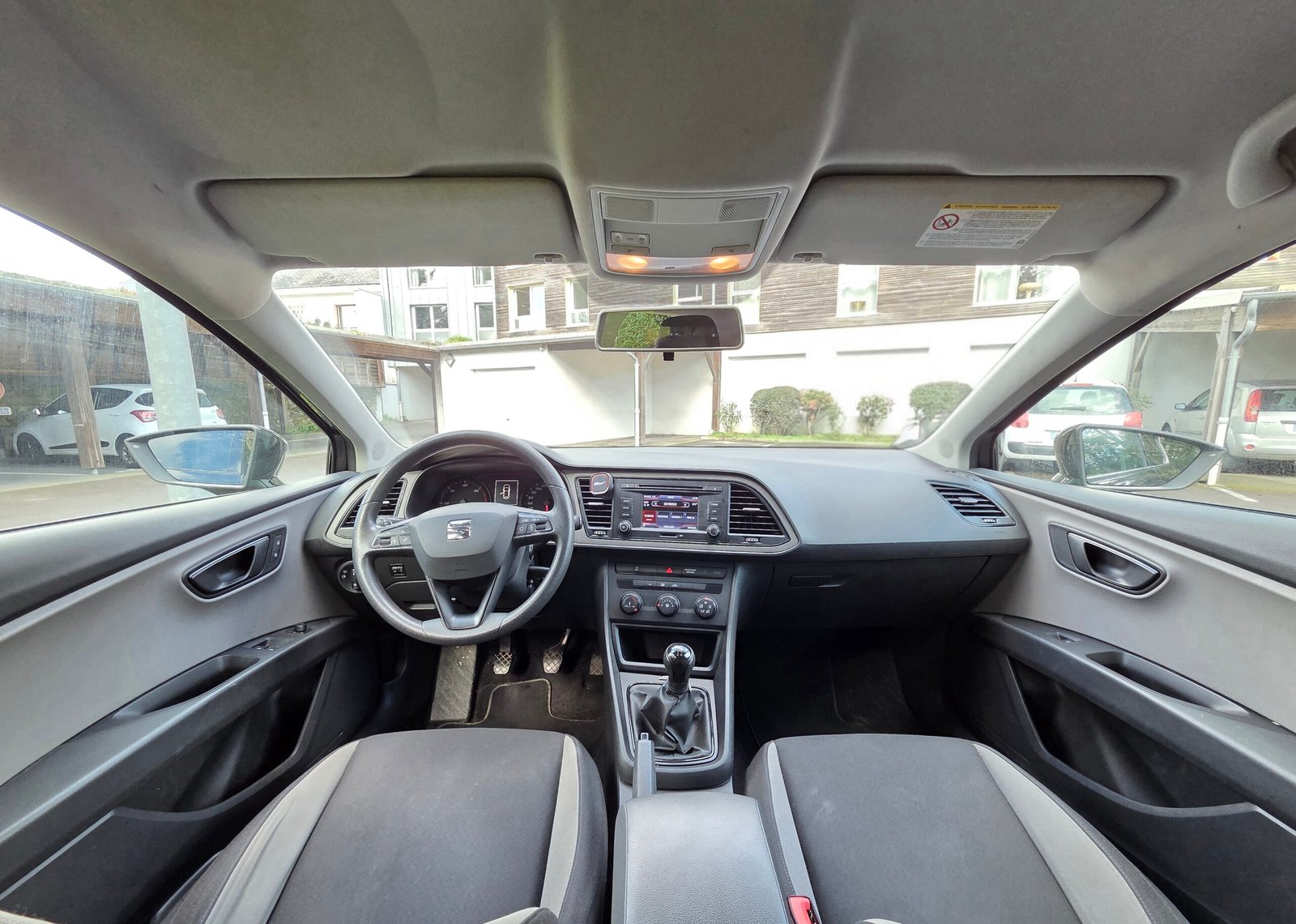 SEAT LEON III Phase 1 – 1.6 TDI 105ch BVM5