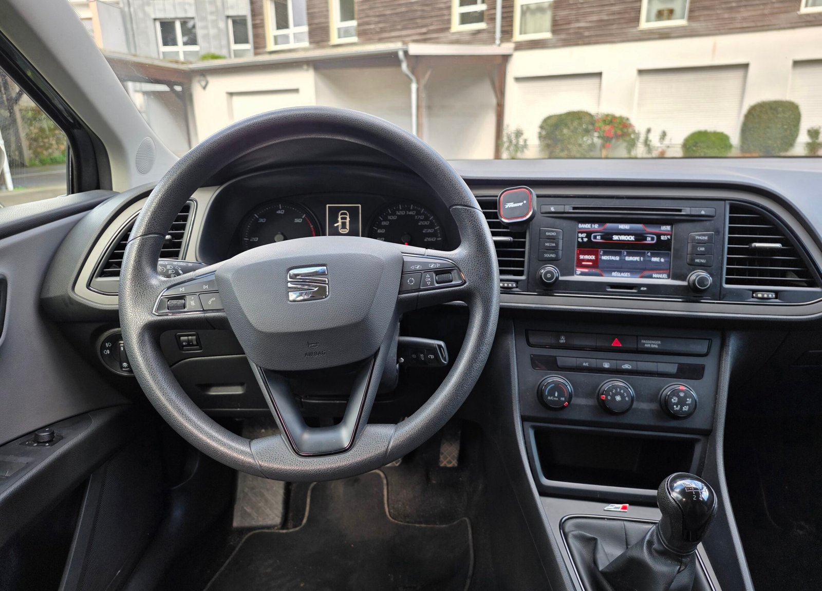 SEAT LEON III Phase 1 – 1.6 TDI 105ch BVM5