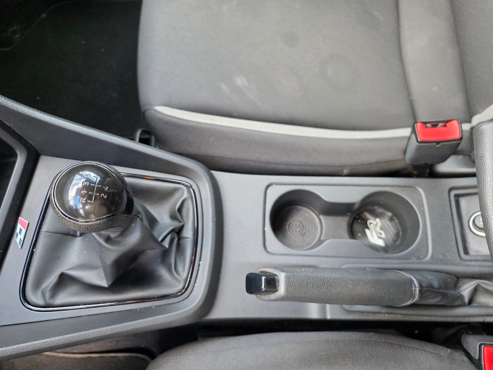 SEAT LEON III Phase 1 – 1.6 TDI 105ch BVM5