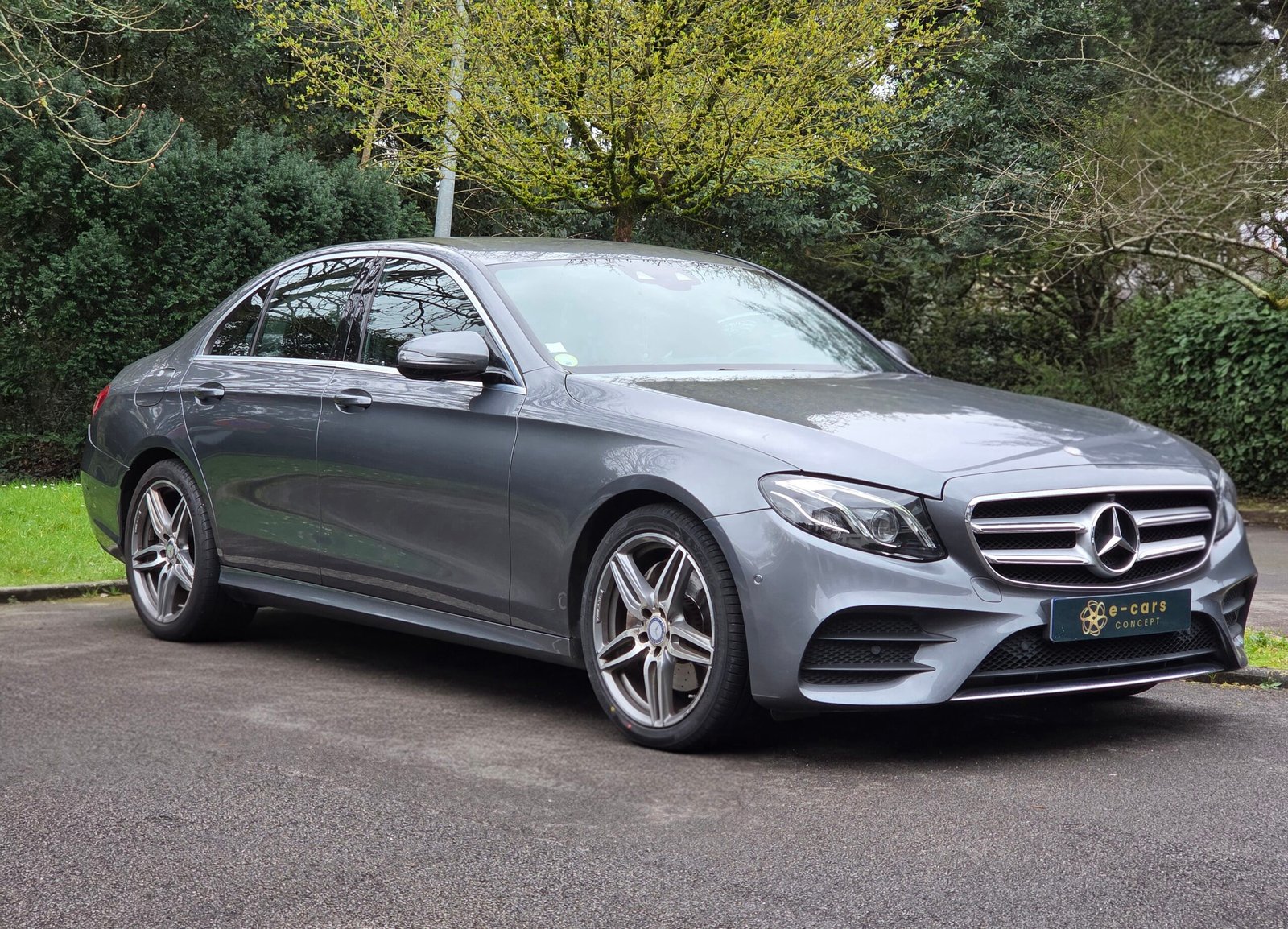 Mercedes-Benz Classe E 220 d 194ch Sportline