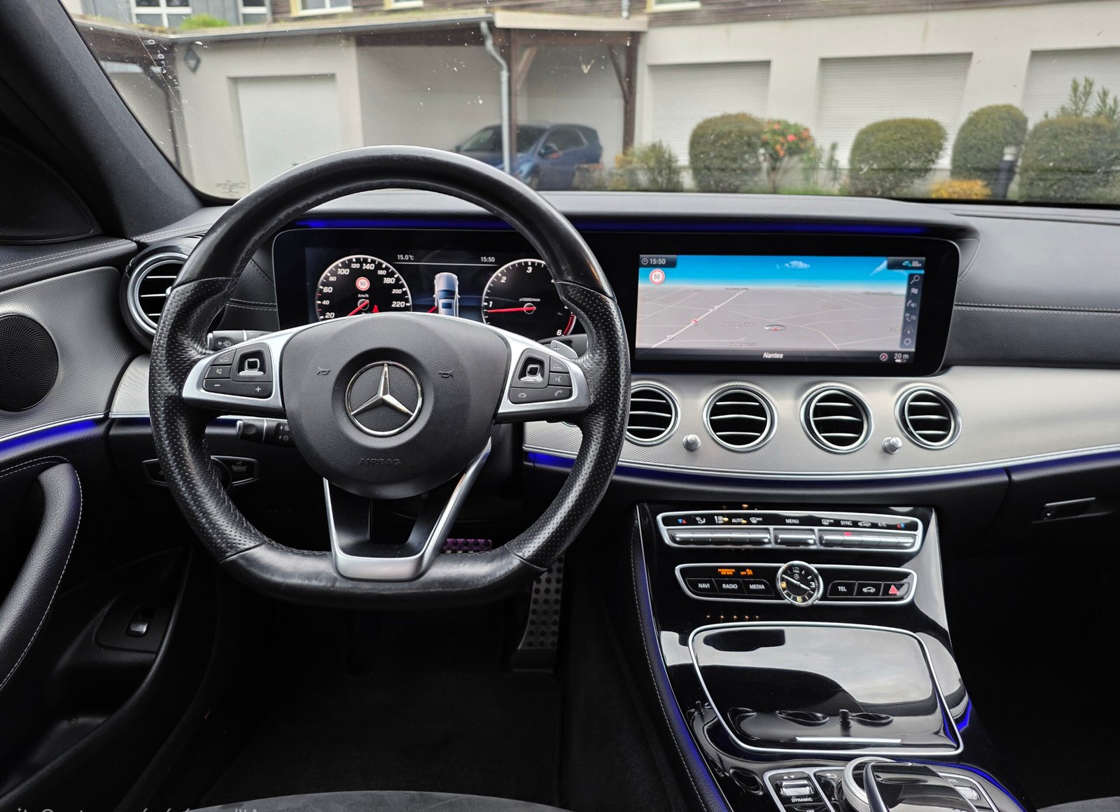 Mercedes-Benz Classe E 220 d 194ch Sportline