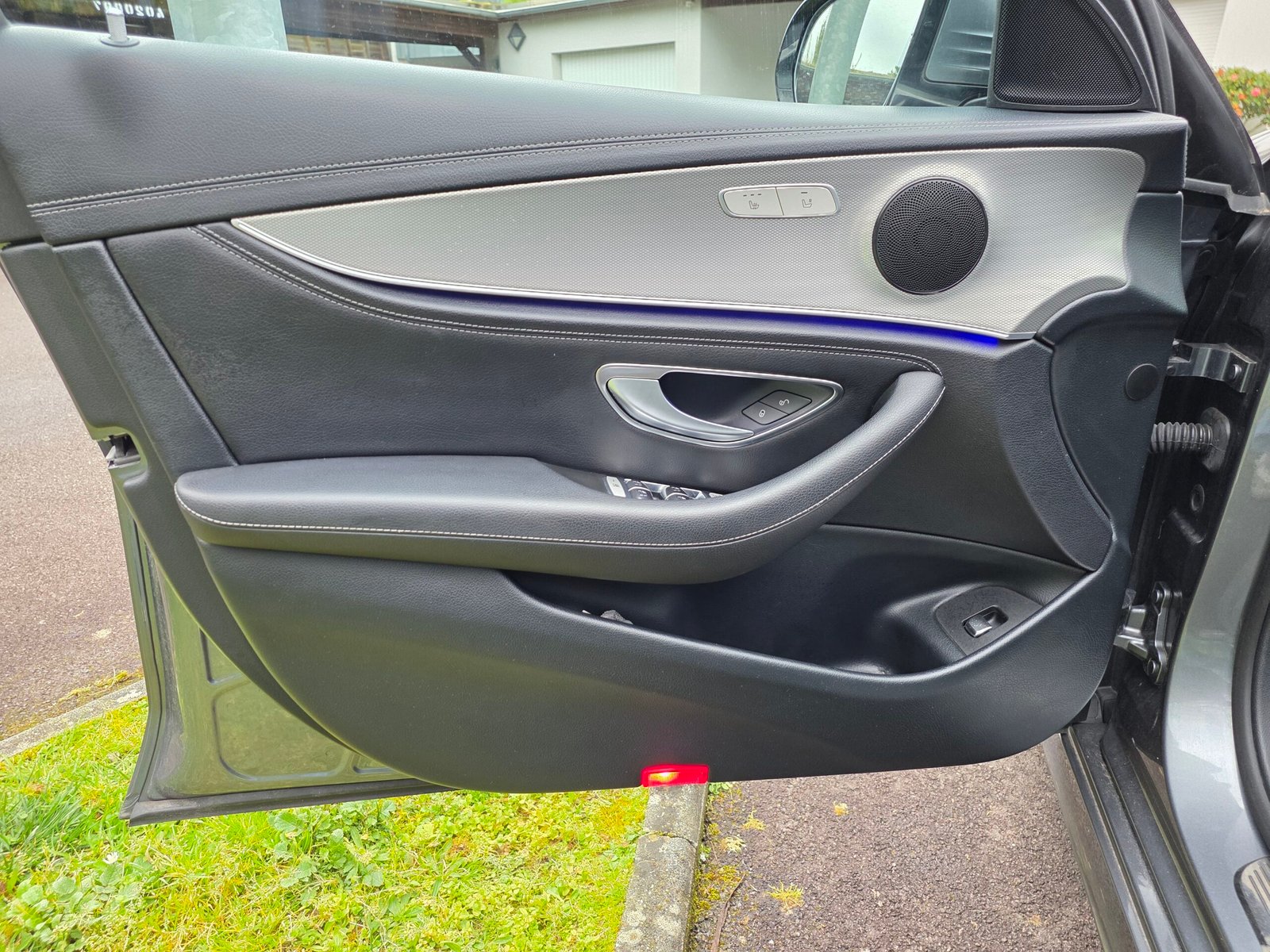 Mercedes-Benz Classe E 220 d 194ch Sportline