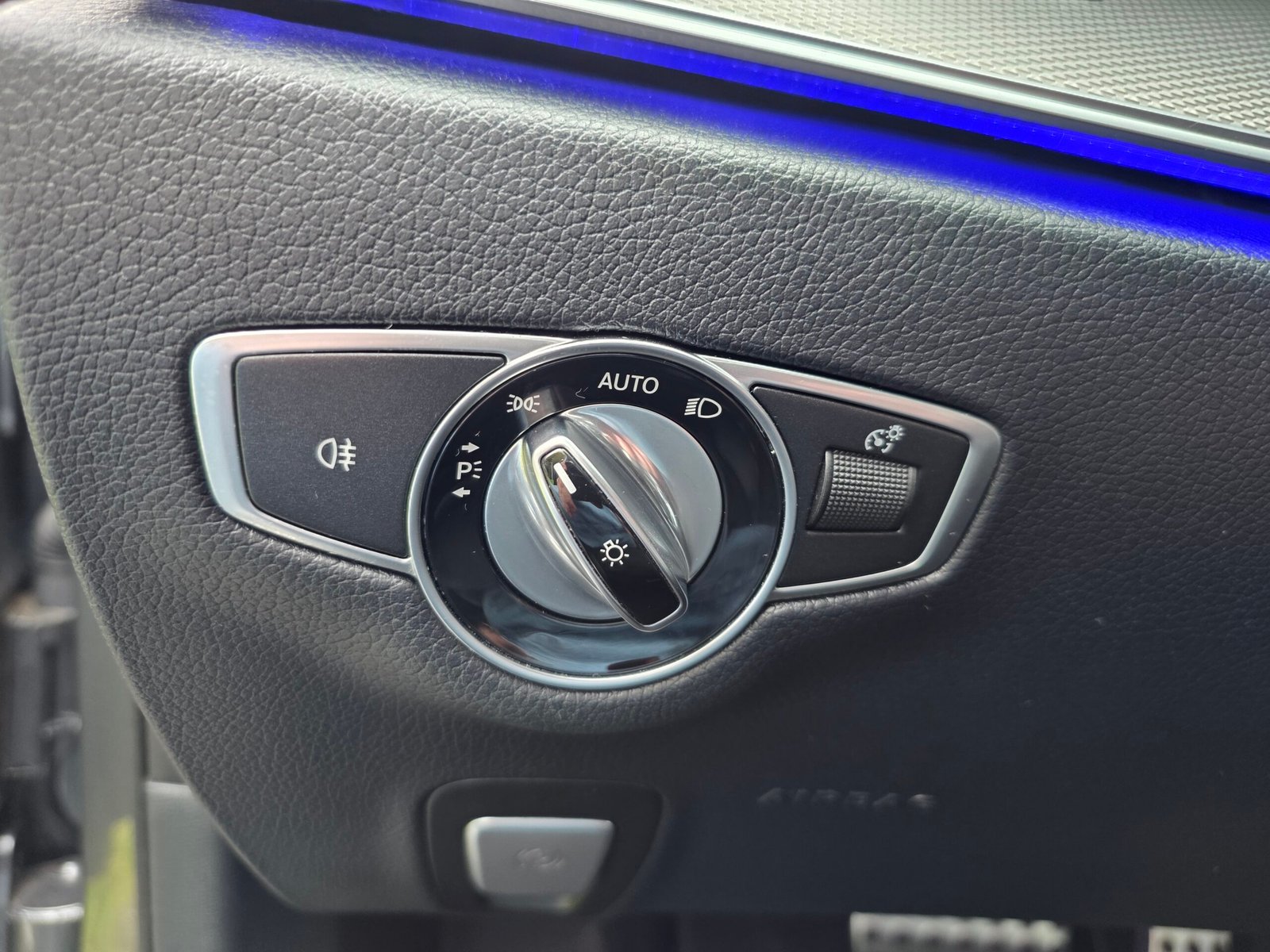 Mercedes-Benz Classe E 220 d 194ch Sportline