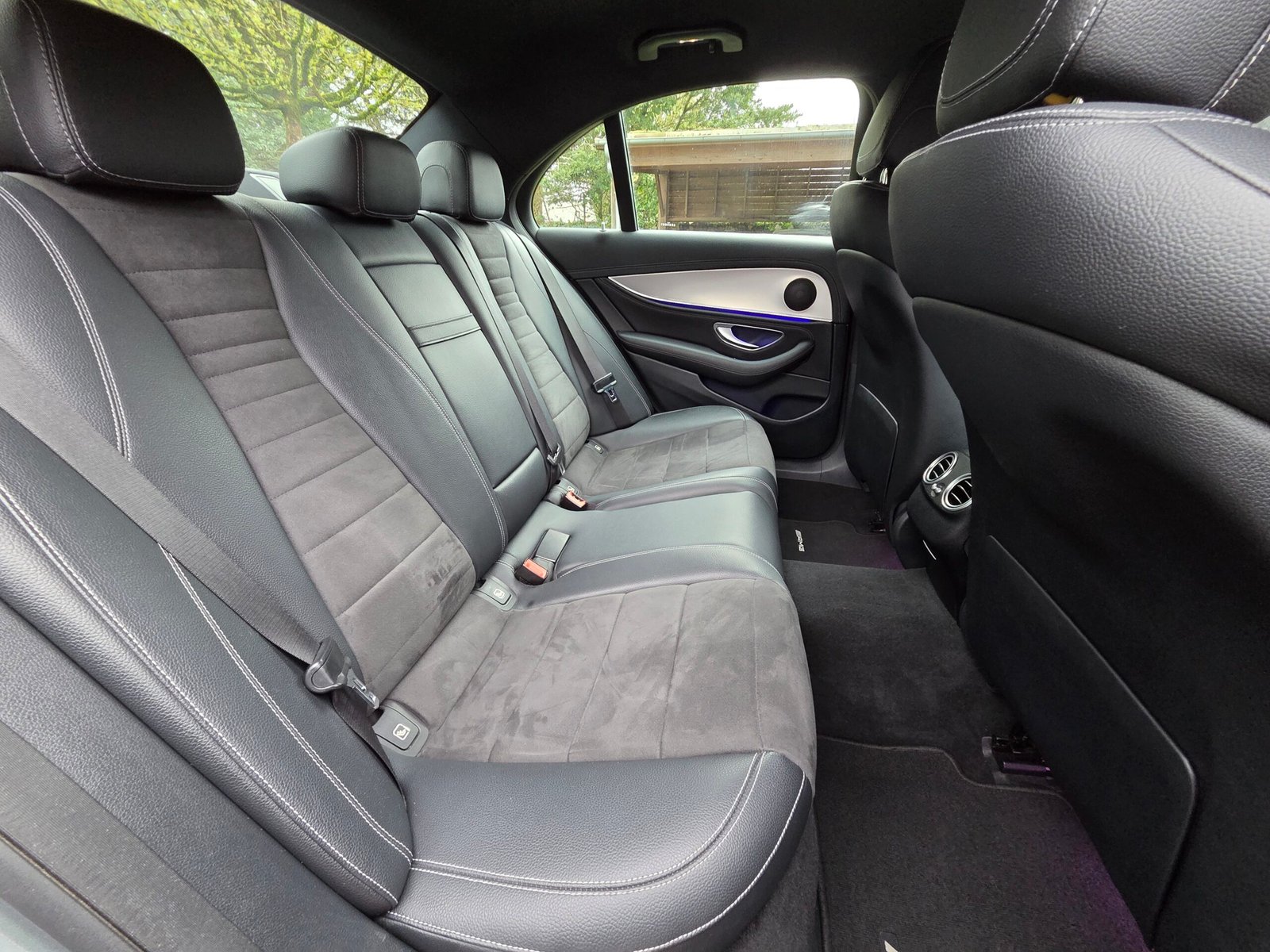 Mercedes-Benz Classe E 220 d 194ch Sportline