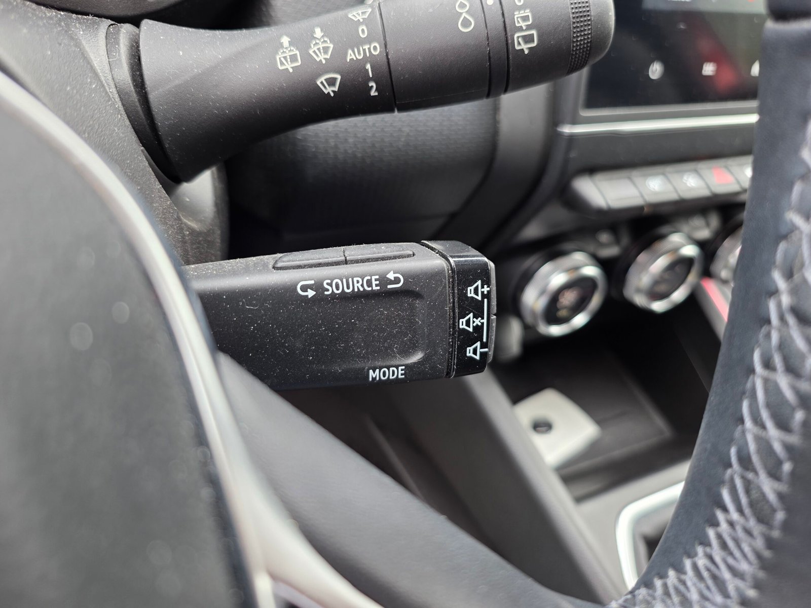 RENAULT CLIO V – 1.0 TCe 90ch Finition INTENS