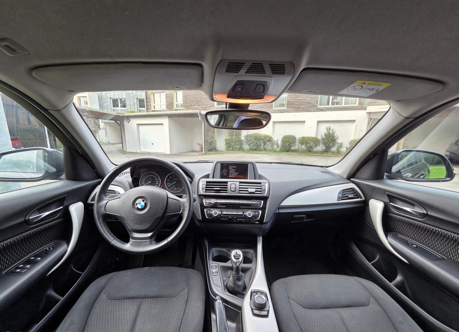 BMW SÉRIE 1 – 116i 109ch BVM6 PREMIERE