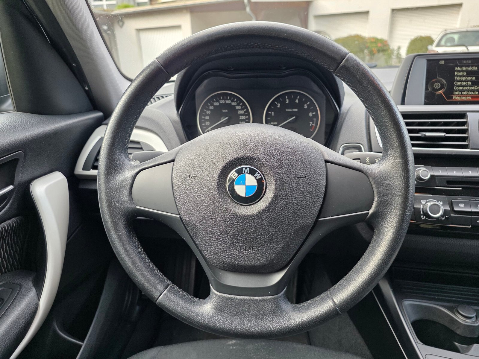 BMW SÉRIE 1 – 116i 109ch BVM6 PREMIERE