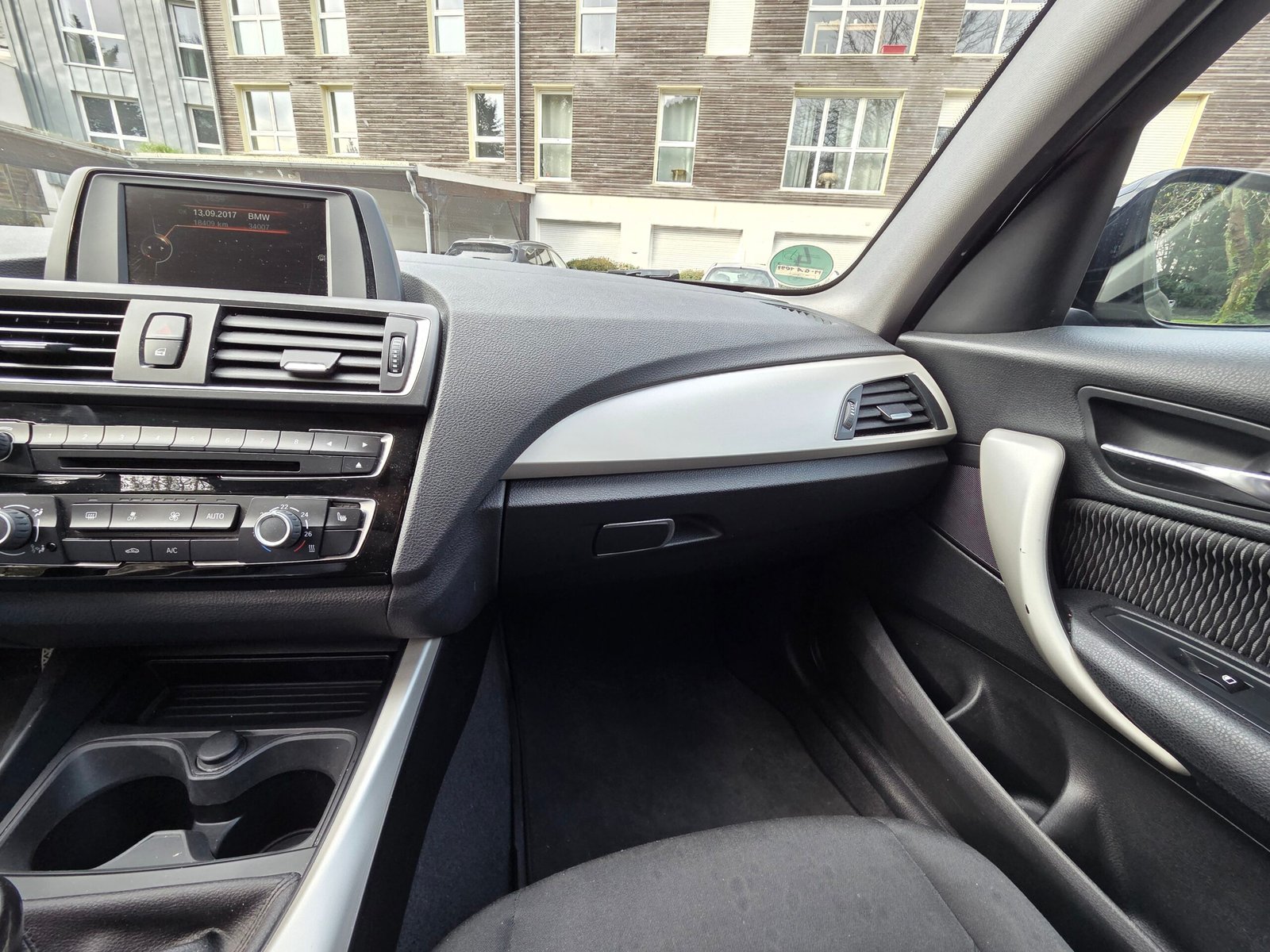 BMW SÉRIE 1 – 116i 109ch BVM6 PREMIERE