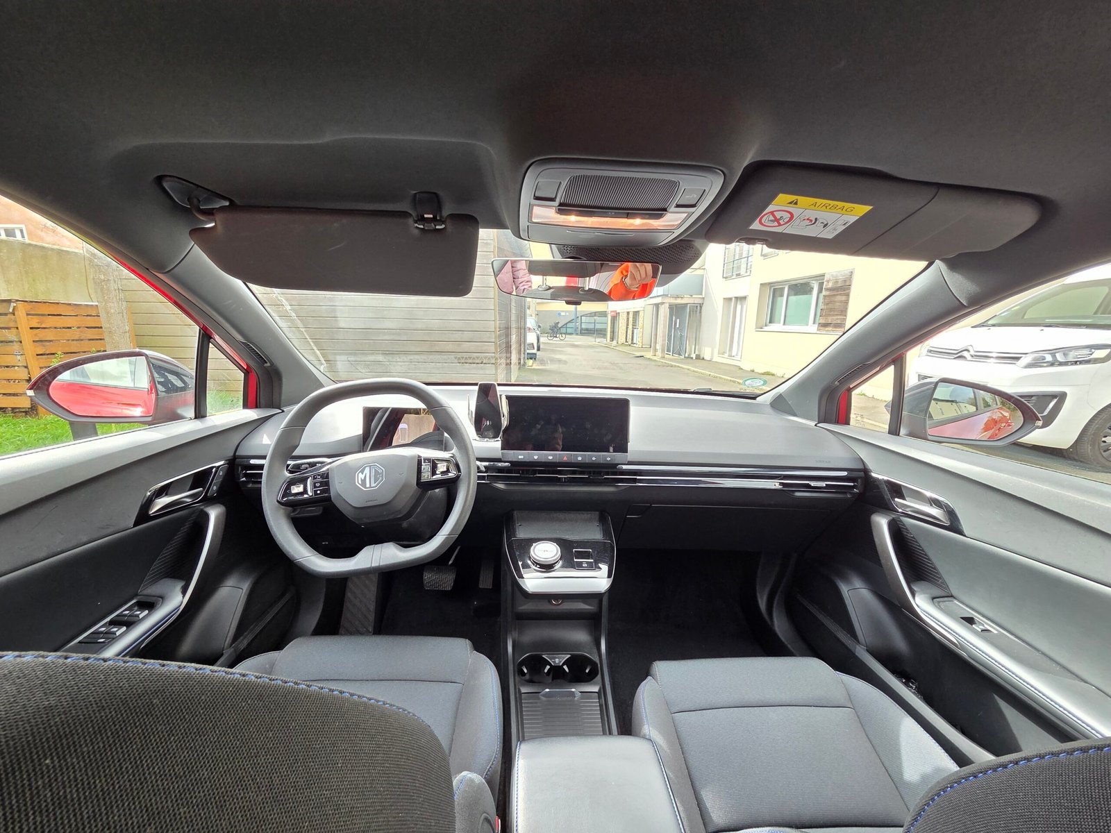 MG4 ELECTRIC – Standard 51 kWh 170ch