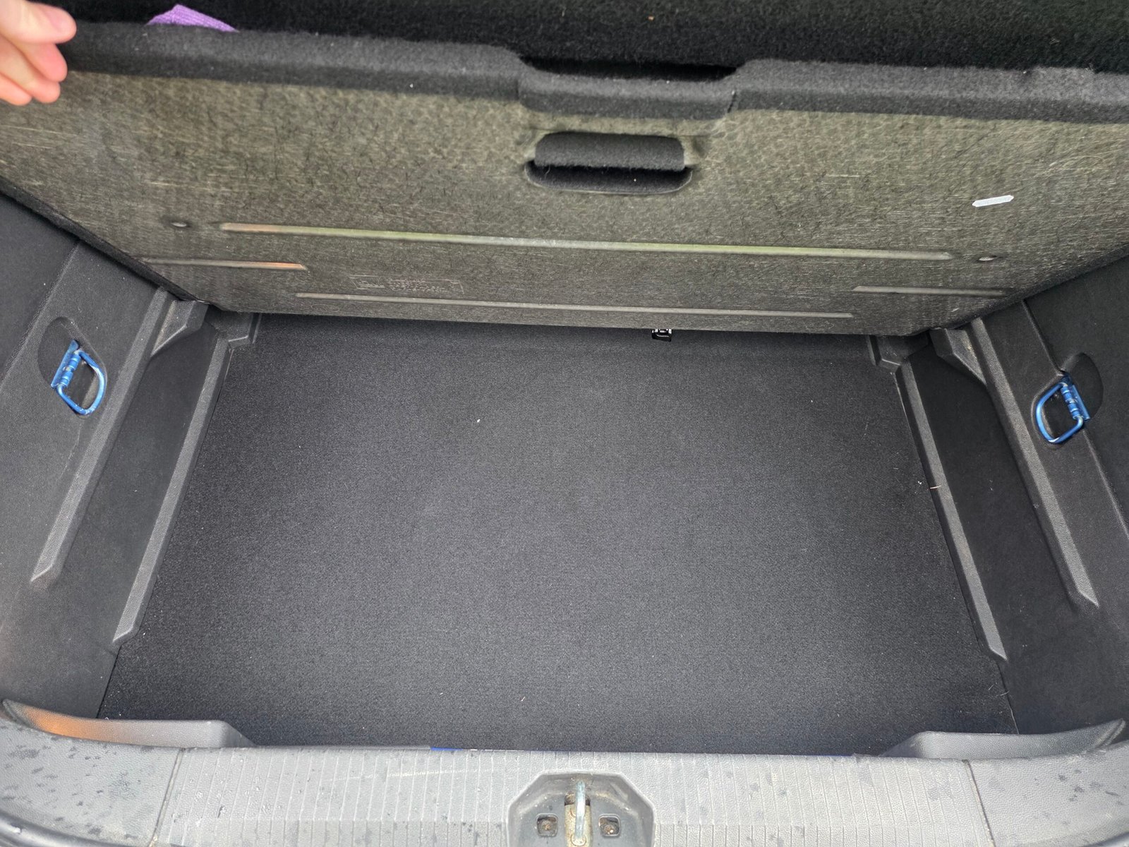 OPEL CORSA E – 1.4i 90ch BVM5 ACTIVE