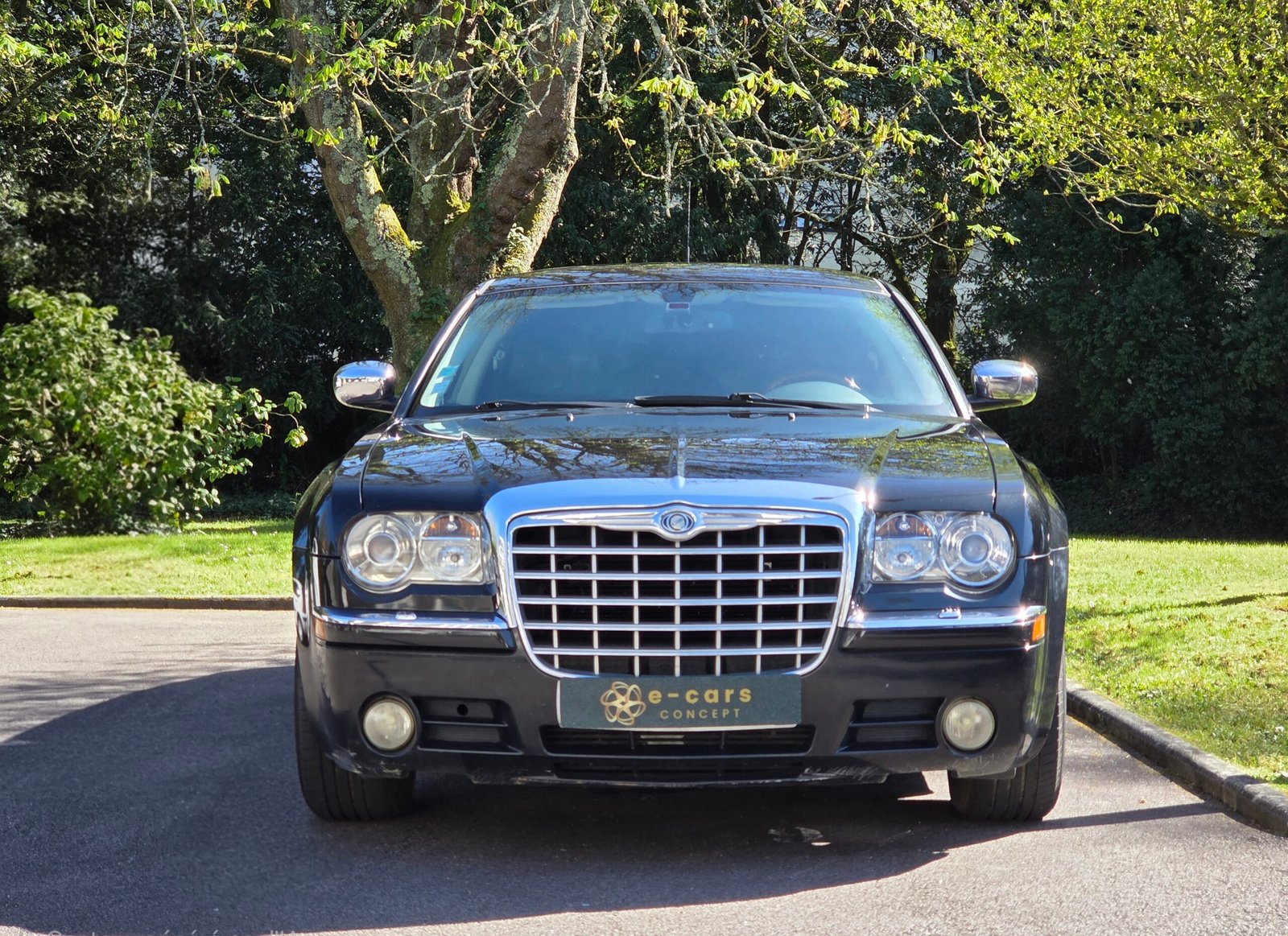 CHRYSLER 300C TOURING – 3.0 V6 218ch