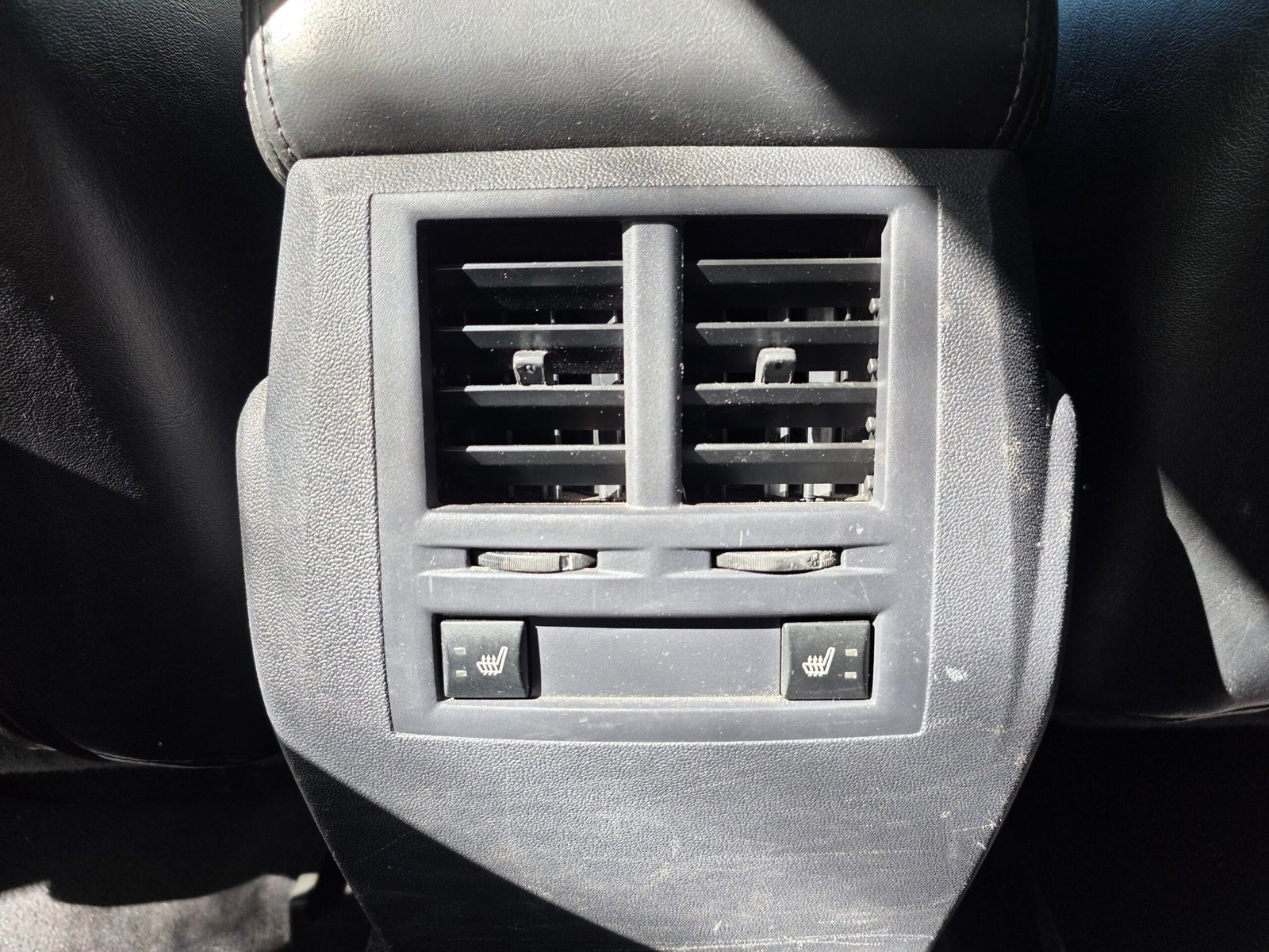 CHRYSLER 300C TOURING – 3.0 V6 218ch