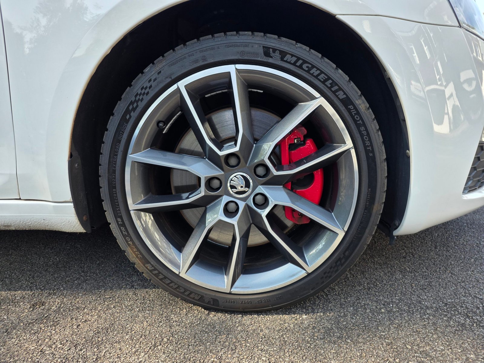 SKODA OCTAVIA III RS – 2.0 TSI 220ch BVM6