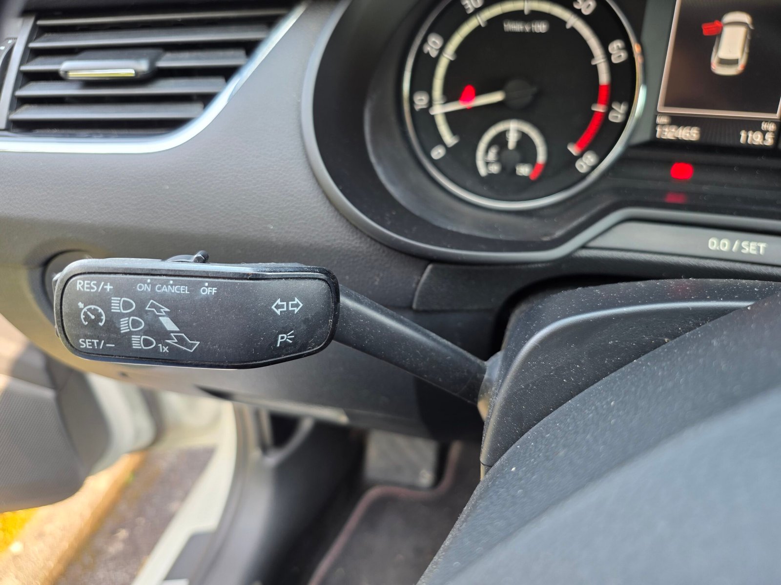 SKODA OCTAVIA III RS – 2.0 TSI 220ch BVM6