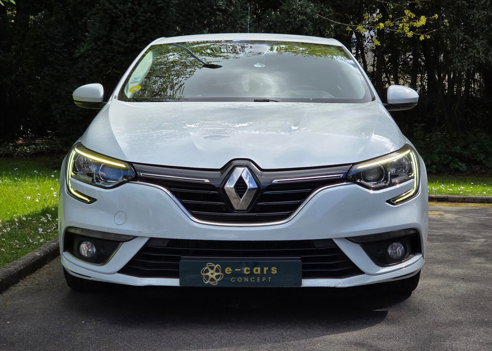 RENAULT MEGANE IV – 1.5 dCi 110ch Automatique