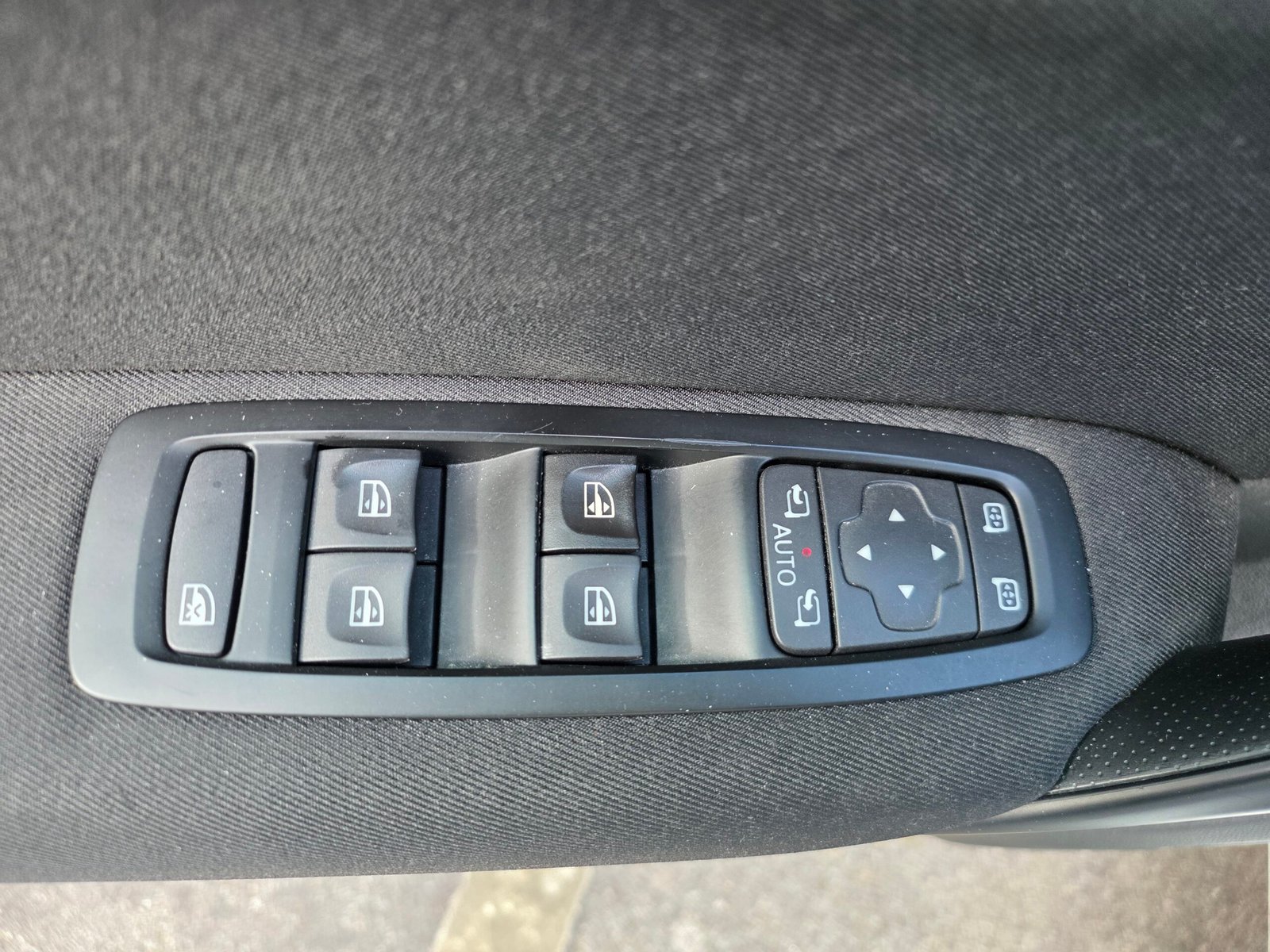 RENAULT MEGANE IV – 1.5 dCi 110ch Automatique