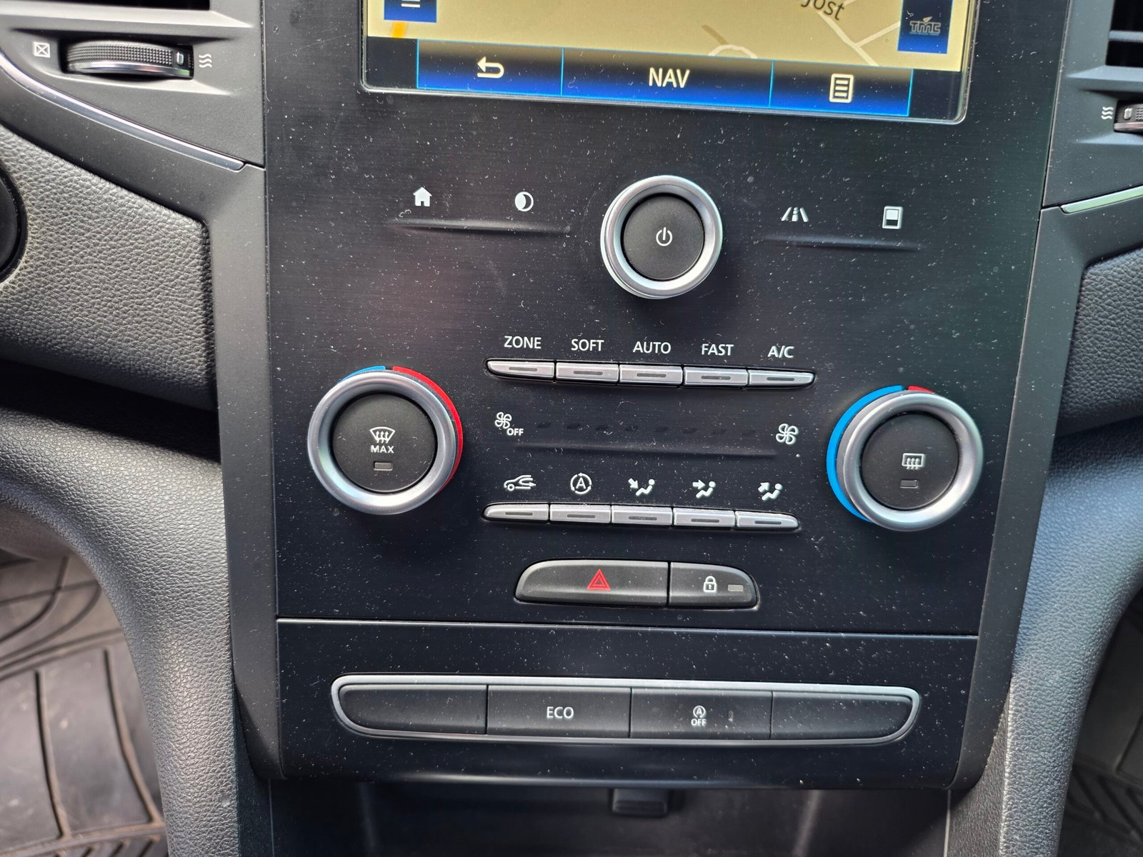 RENAULT MEGANE IV – 1.5 dCi 110ch Automatique