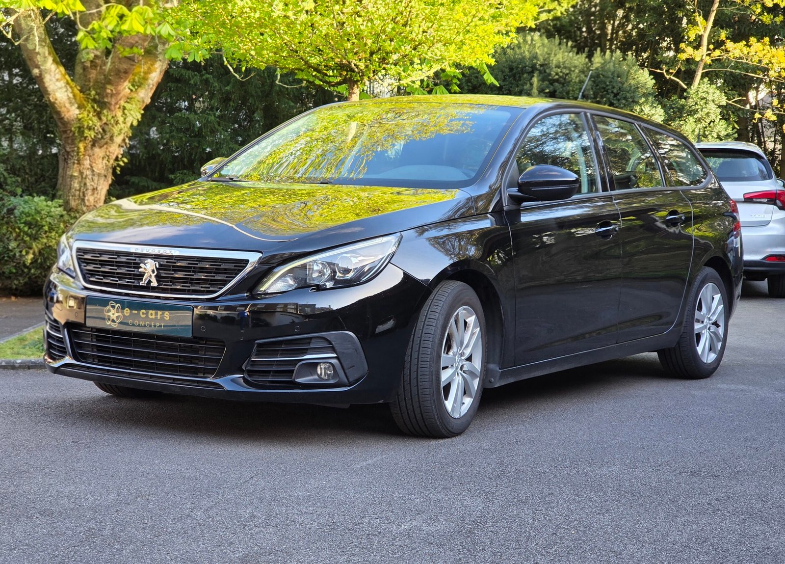 PEUGEOT 308 SW – 1,5 BlueHDi 130ch EAT8