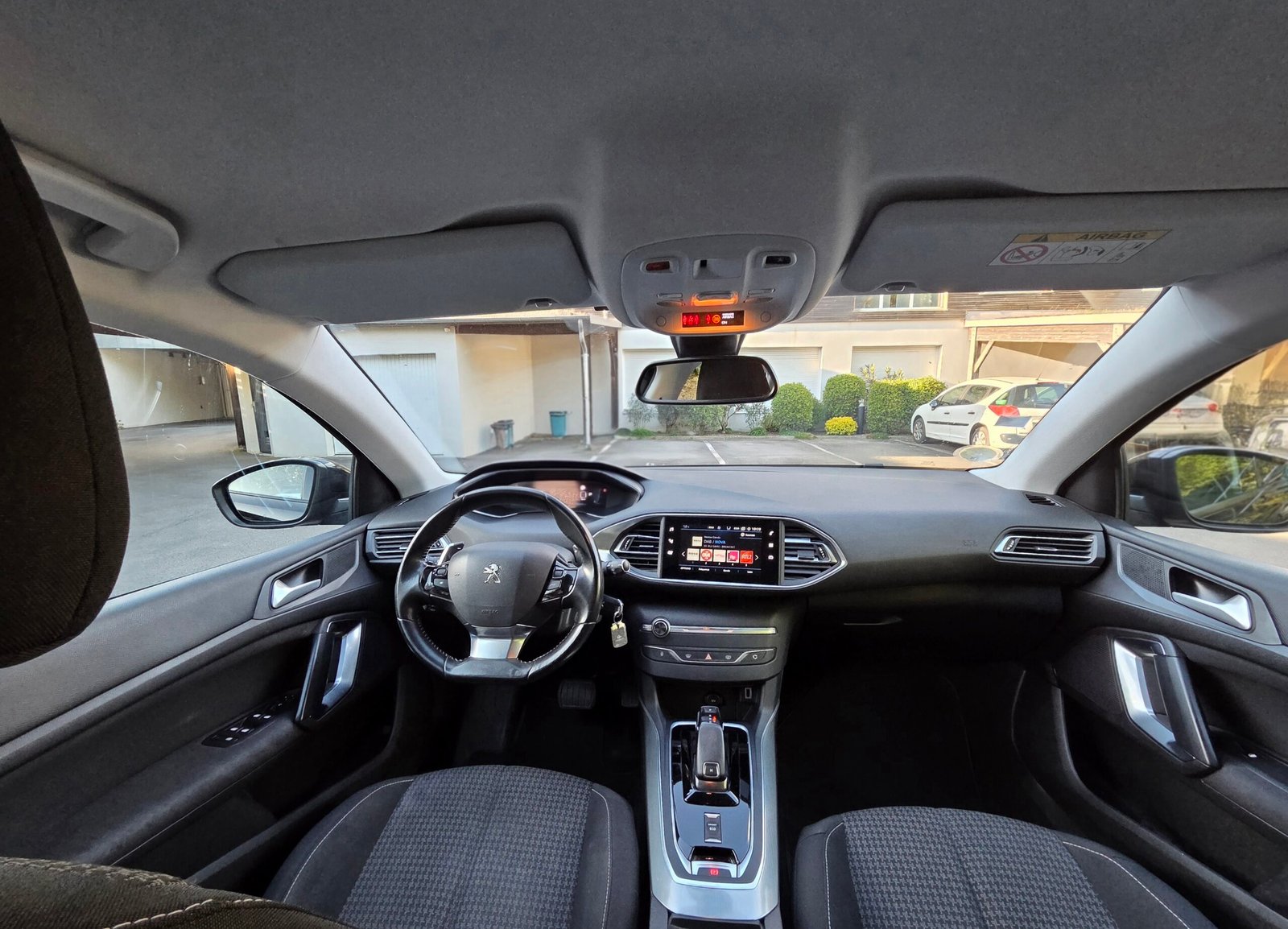 PEUGEOT 308 SW – 1,5 BlueHDi 130ch EAT8