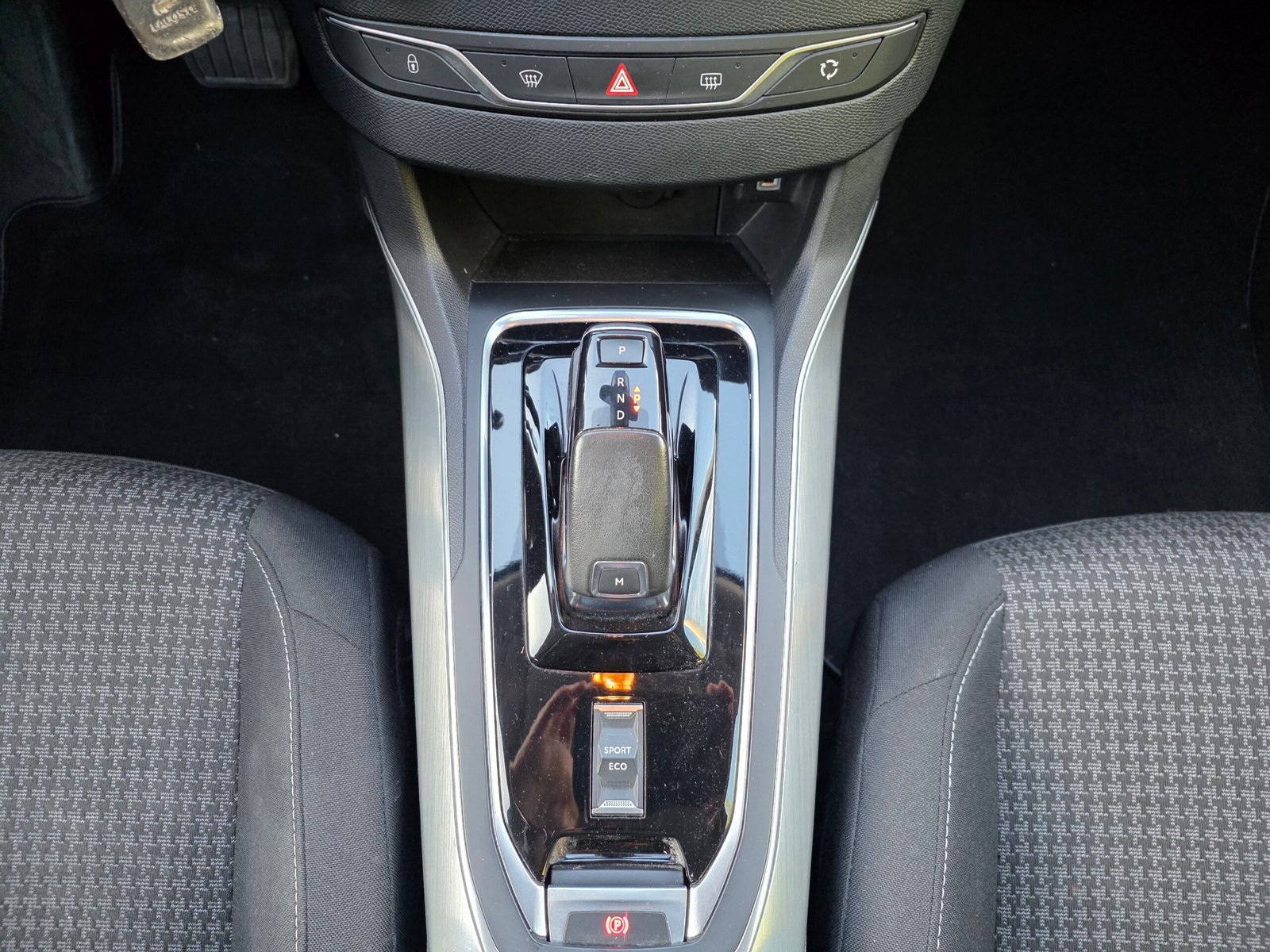 PEUGEOT 308 SW – 1,5 BlueHDi 130ch EAT8