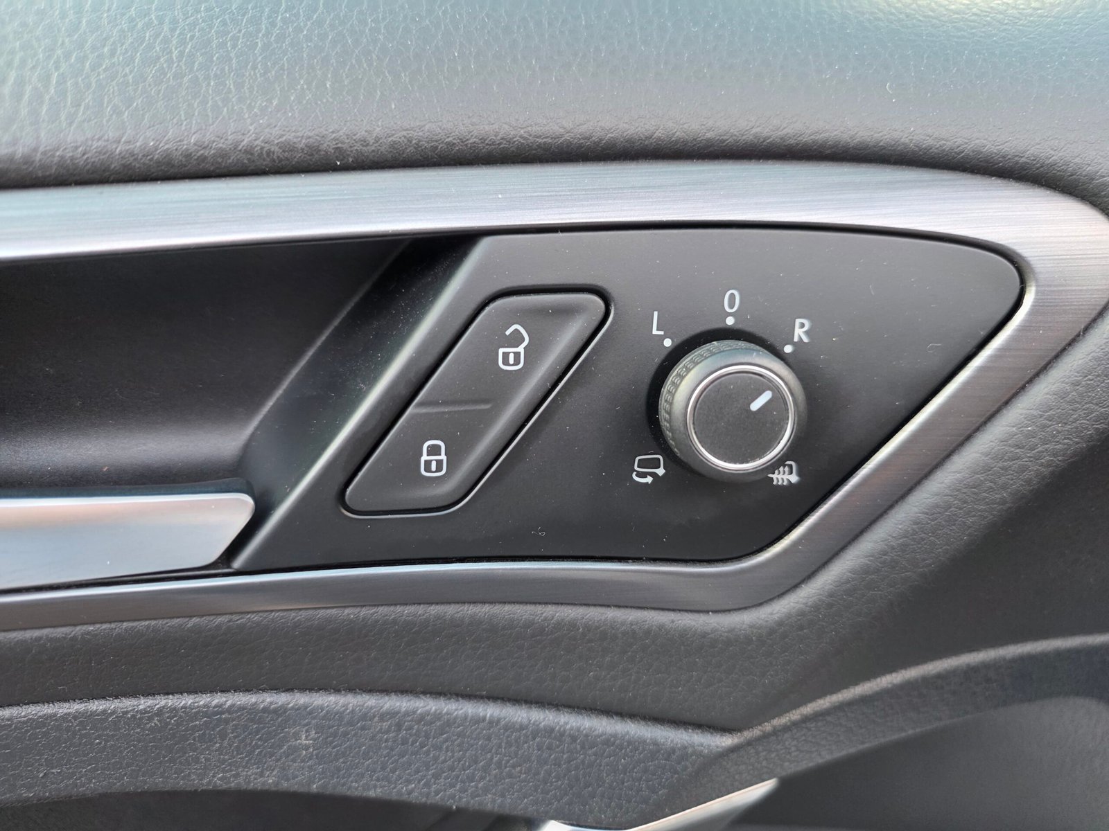 VOLKSWAGEN GOLF VII SW – 2.0 TDI 150ch DSG7