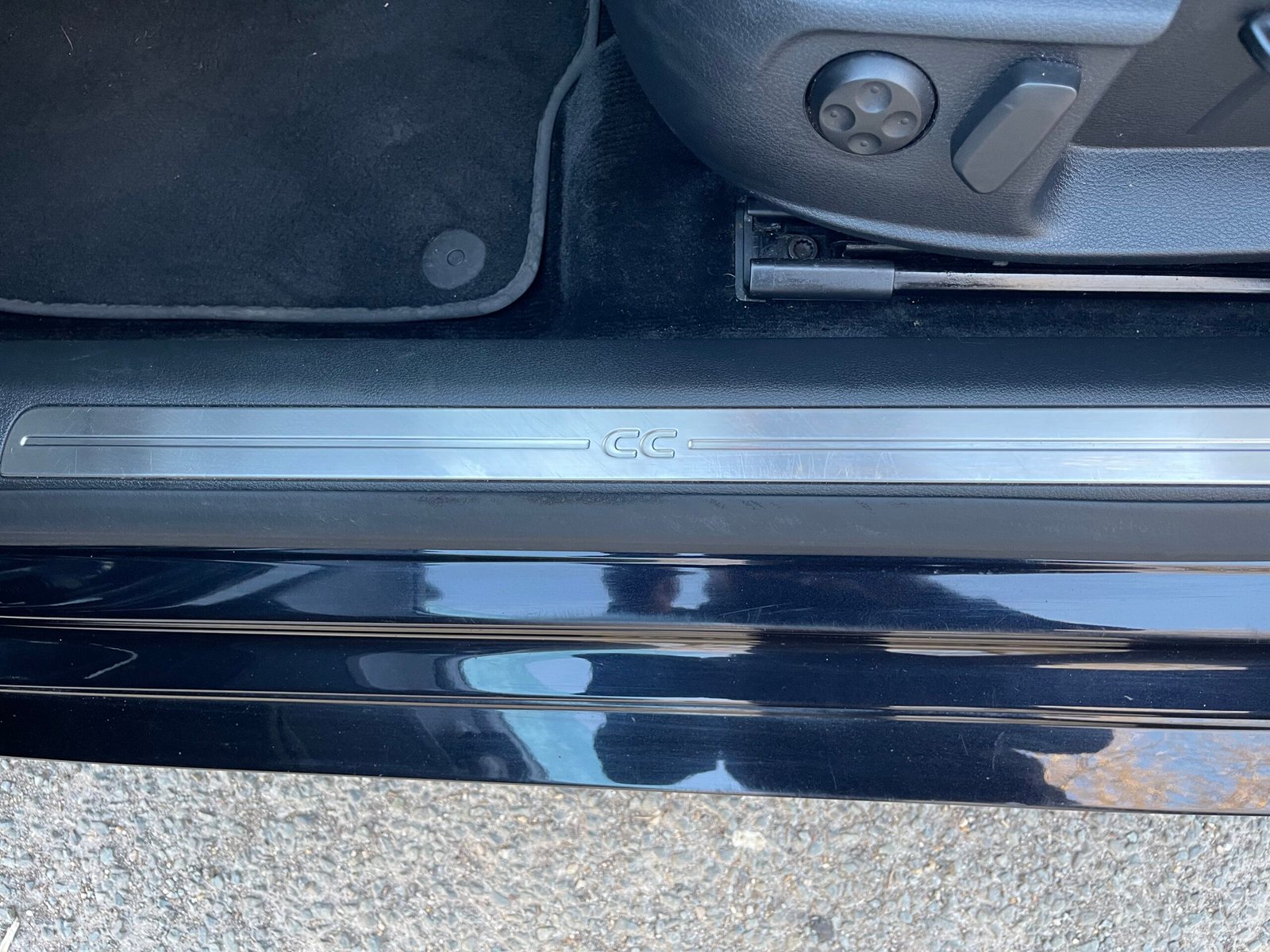 VOLKSWAGEN PASSAT CC 2.0 TDI 16V BlueMotion 140 CARAT