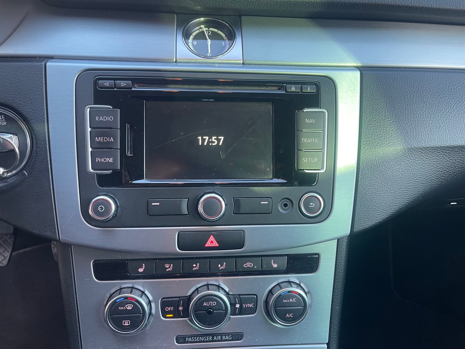 VOLKSWAGEN PASSAT CC 2.0 TDI 16V BlueMotion 140 CARAT