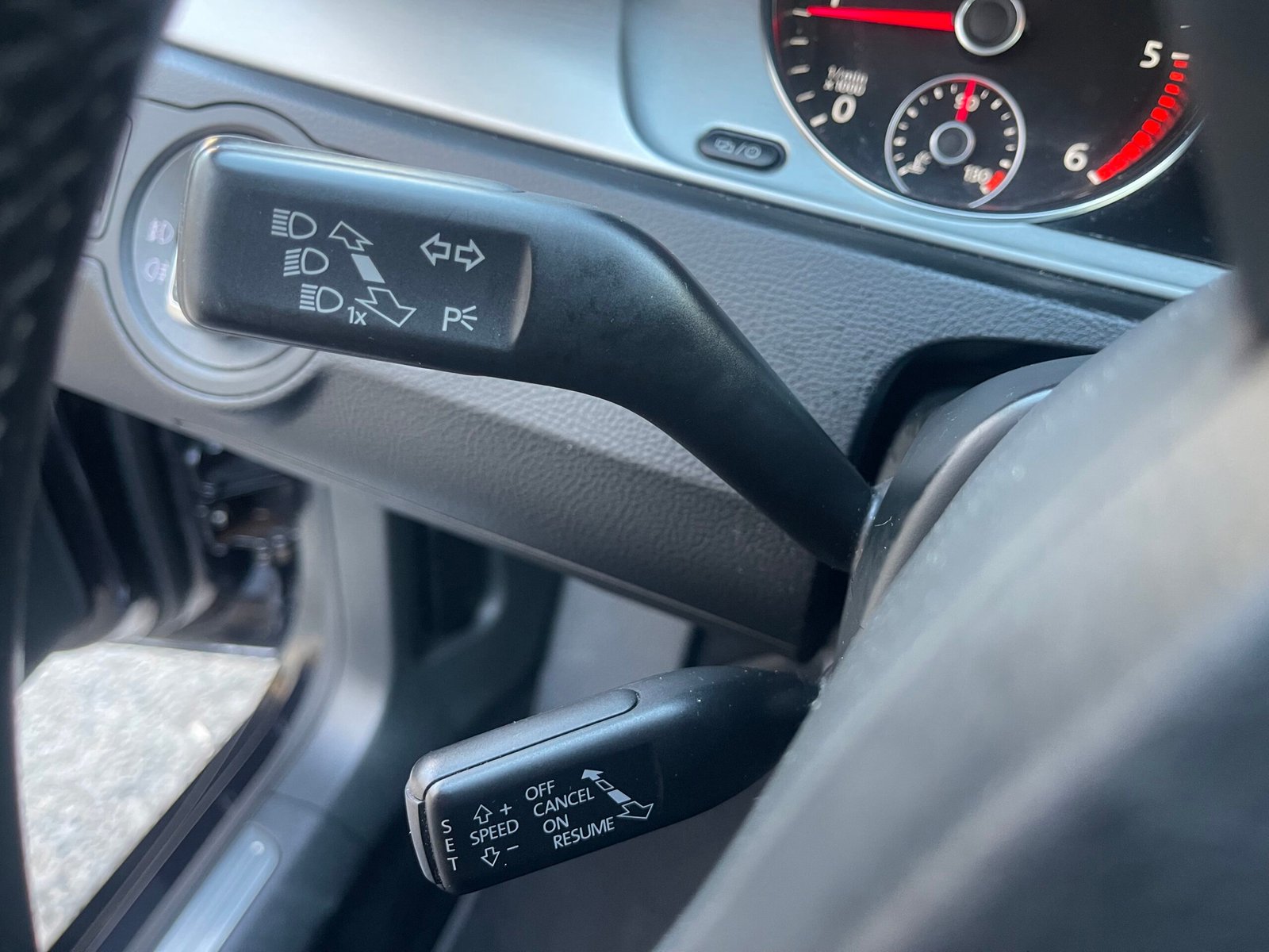 VOLKSWAGEN PASSAT CC 2.0 TDI 16V BlueMotion 140 CARAT