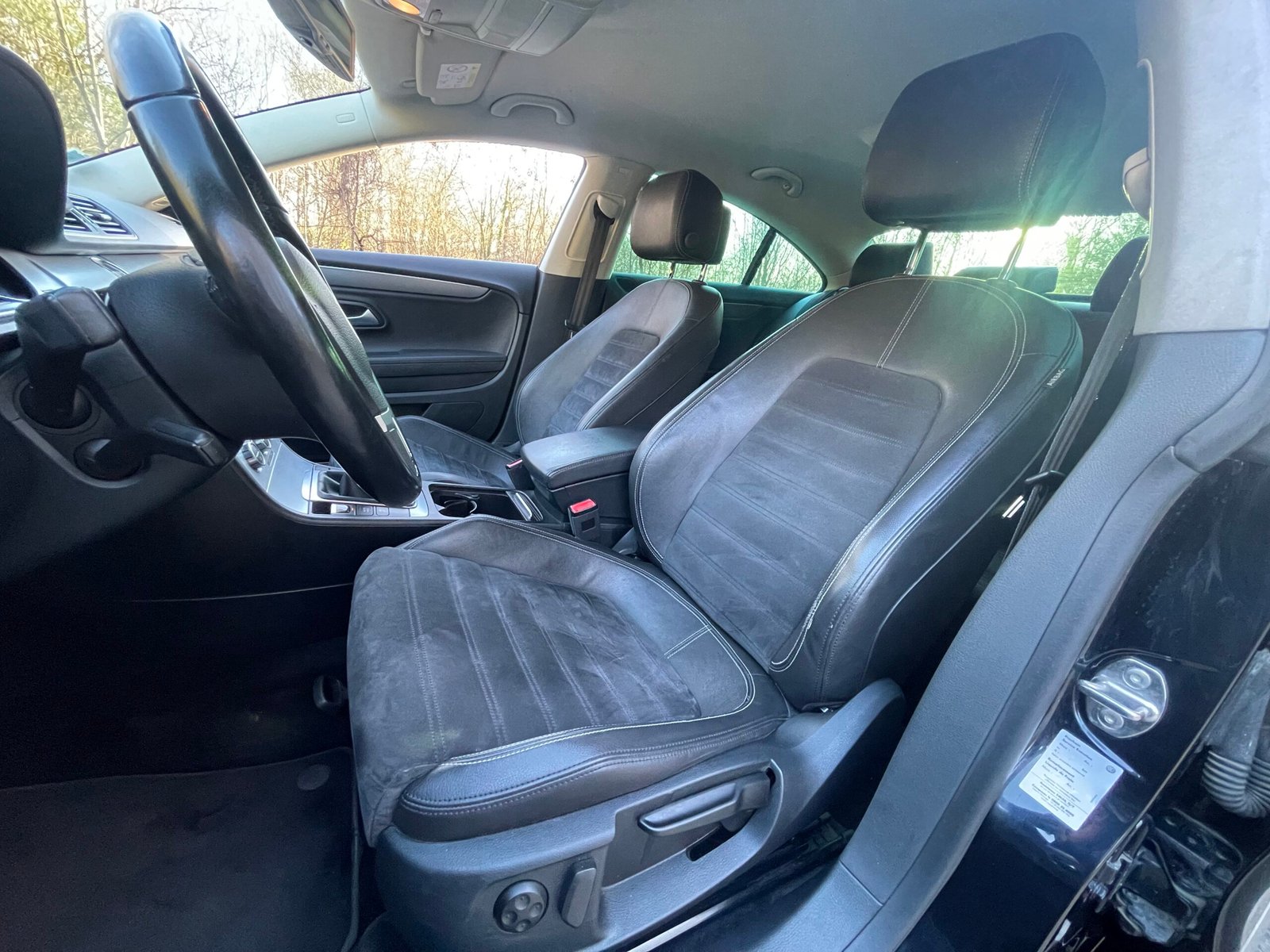 VOLKSWAGEN PASSAT CC 2.0 TDI 16V BlueMotion 140 CARAT