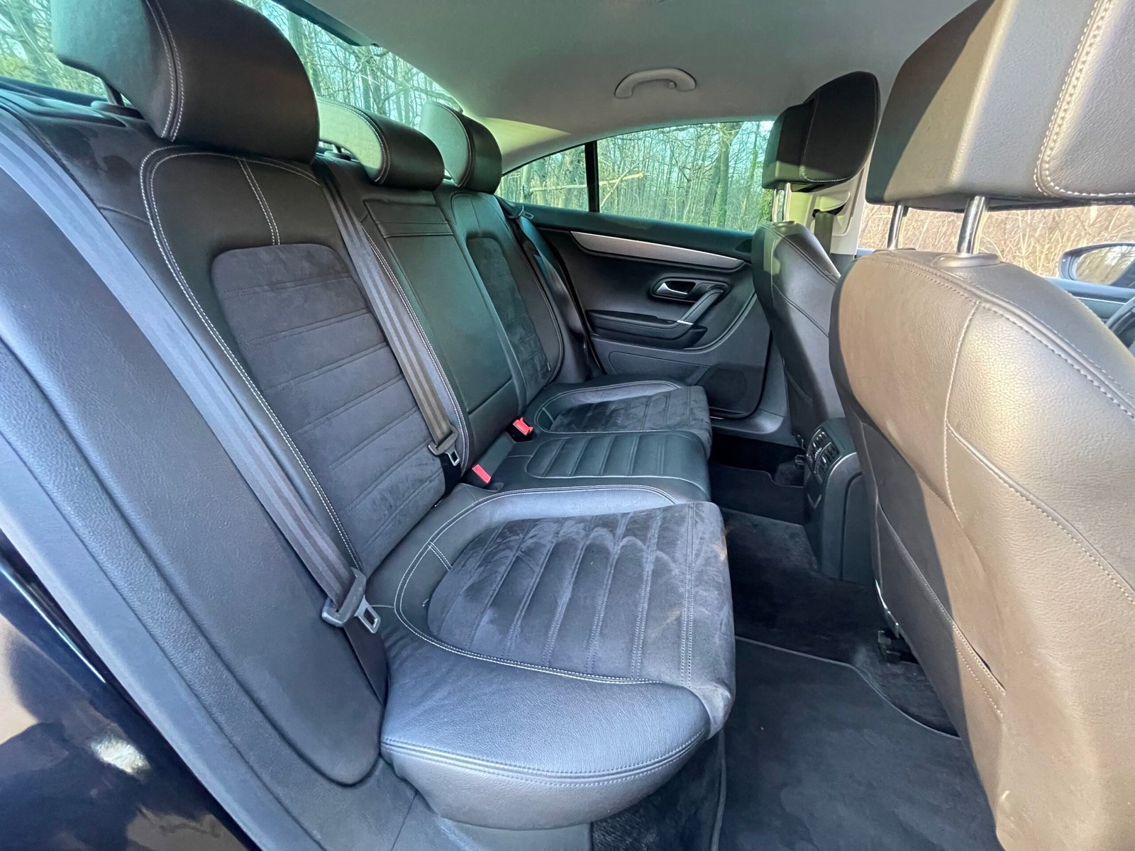 VOLKSWAGEN PASSAT CC 2.0 TDI 16V BlueMotion 140 CARAT