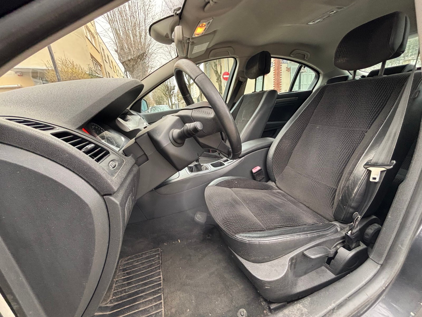 RENAULT Laguna 2.0 i 16V 140Ch “Expression”